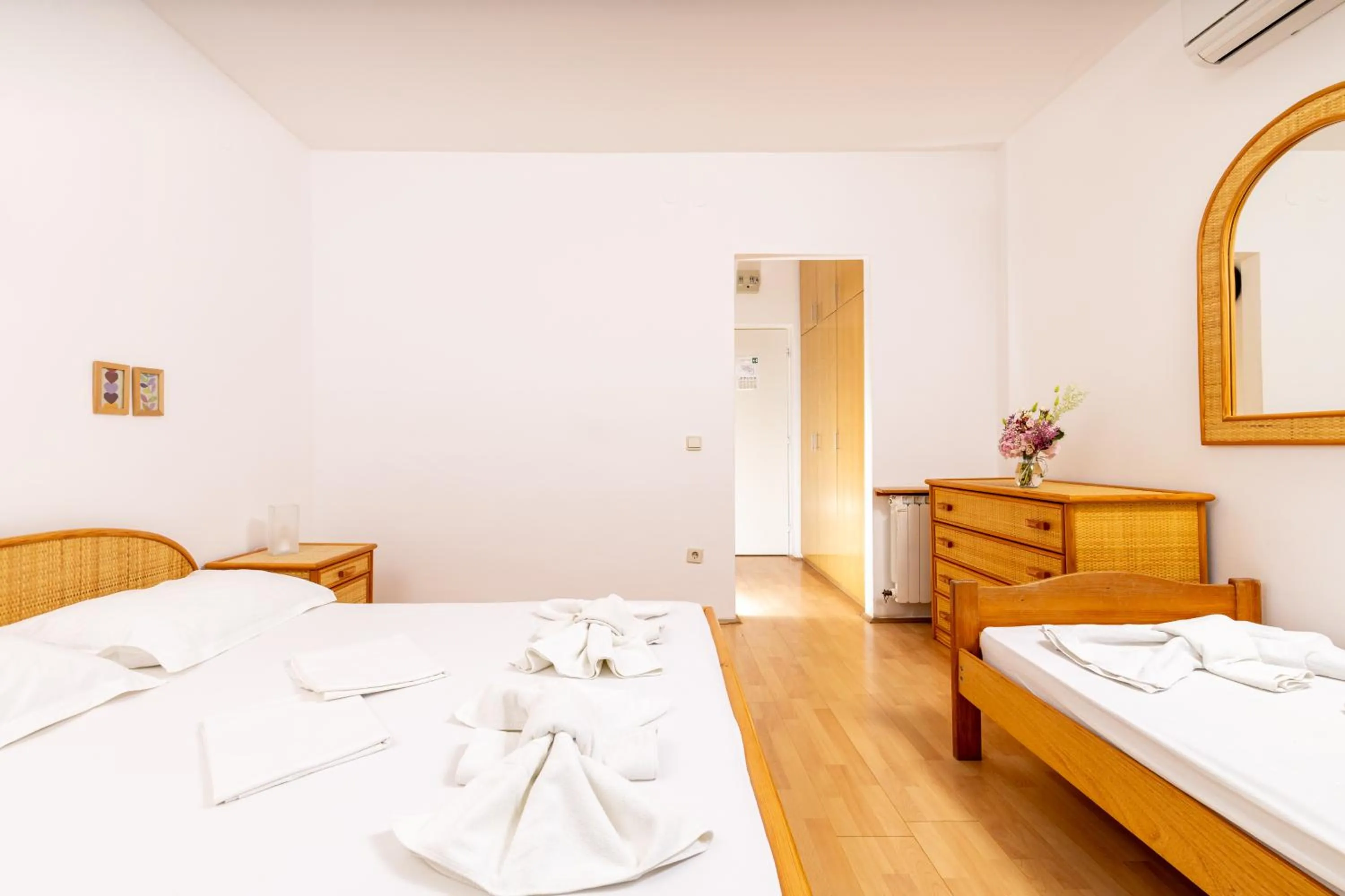 Triple Room with Balcony and Garden View - single occupancy in Hotel Timun