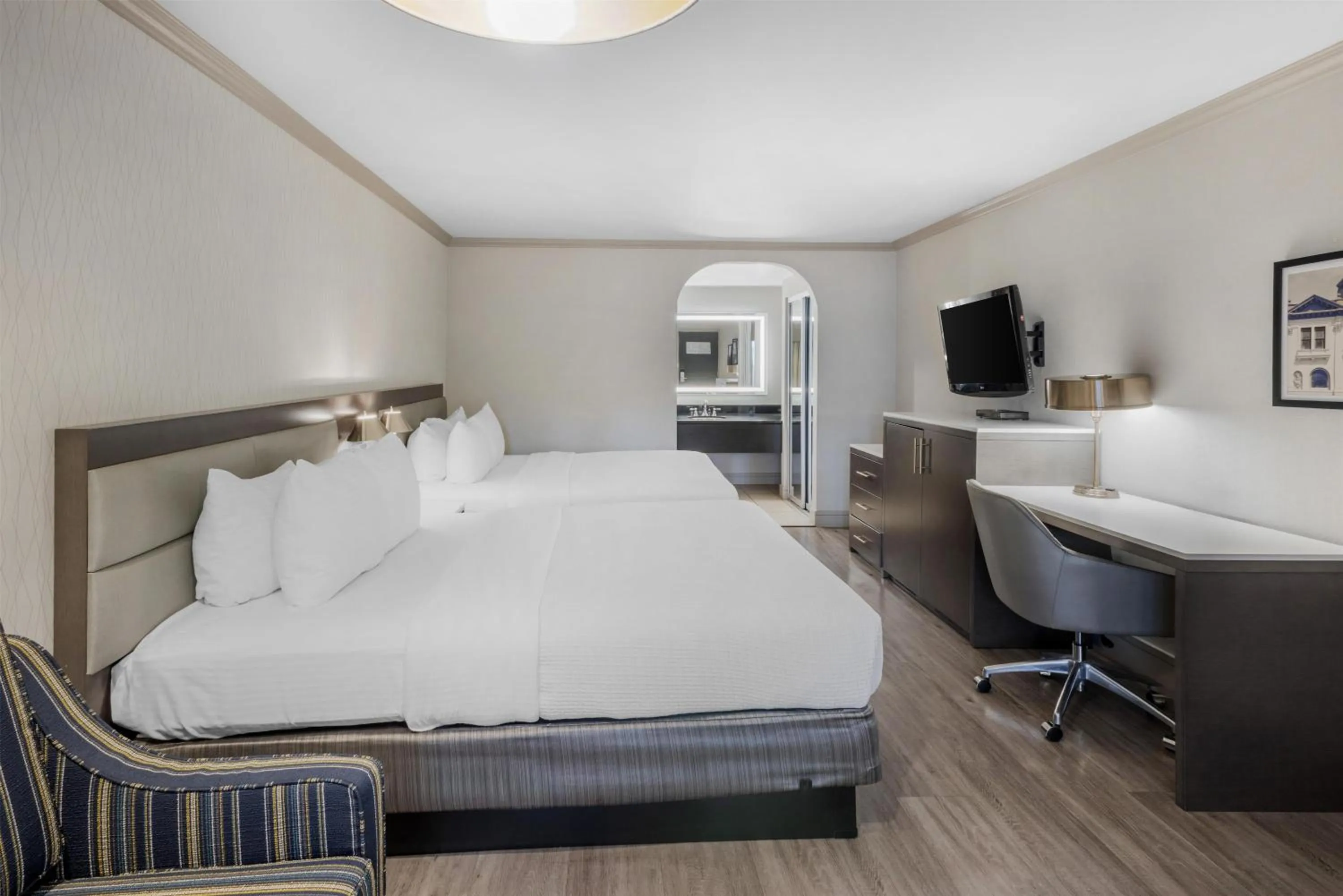 Queen Room with Two Queen Beds and Single Sofa Bed in Best Western Plus Executive Suites