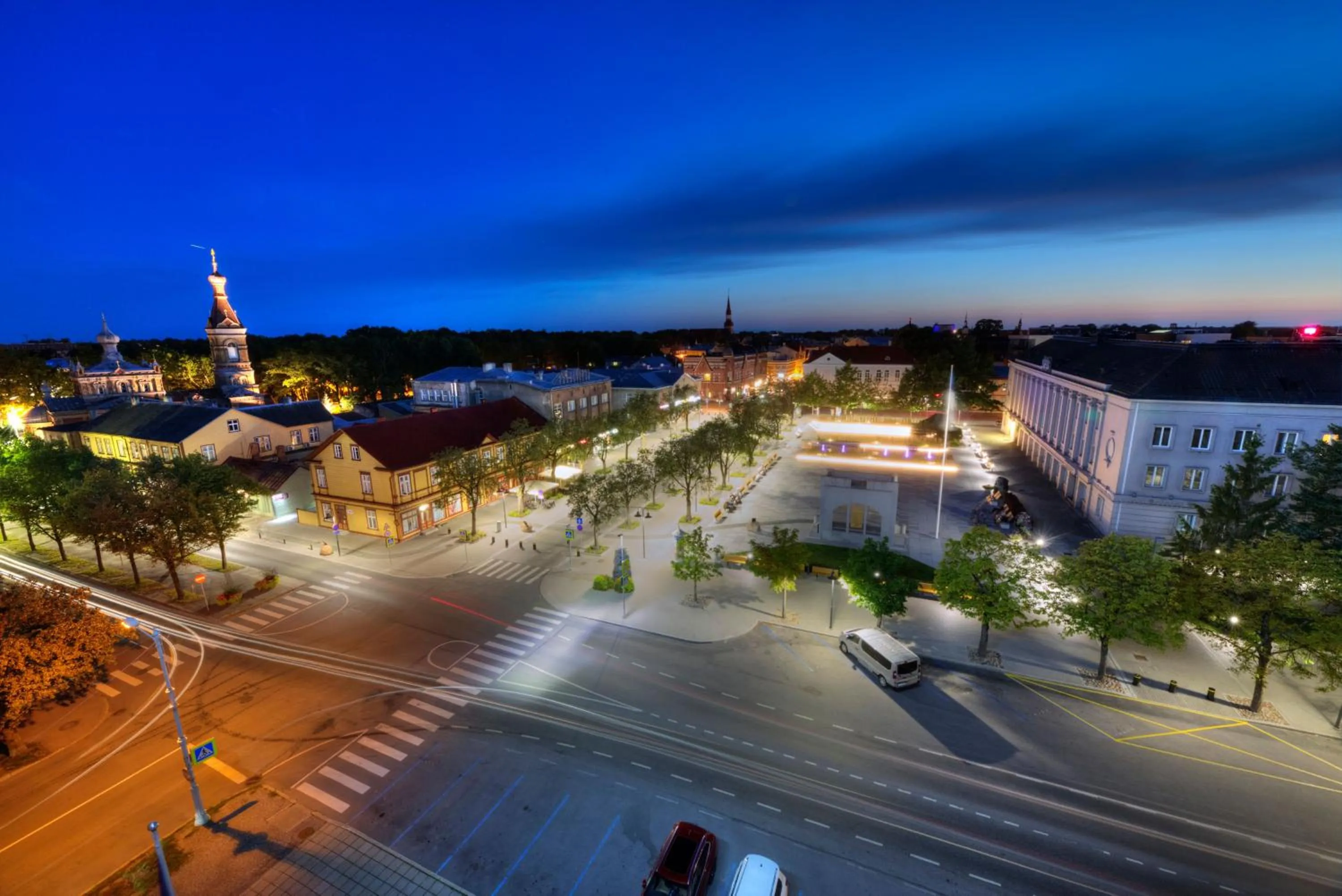 One-Bedroom Suite with Balcony and City VIew in Pärnu Hotel