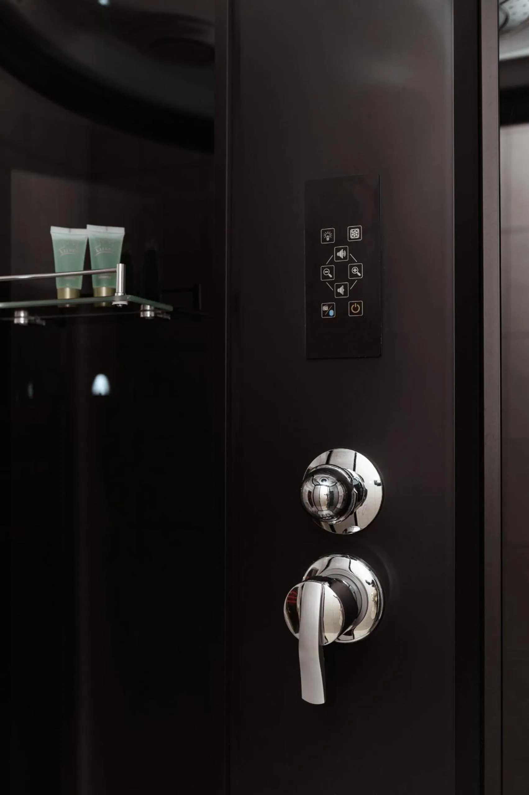 Superior Twin Room with Sauna - single occupancy in Inger Hotell