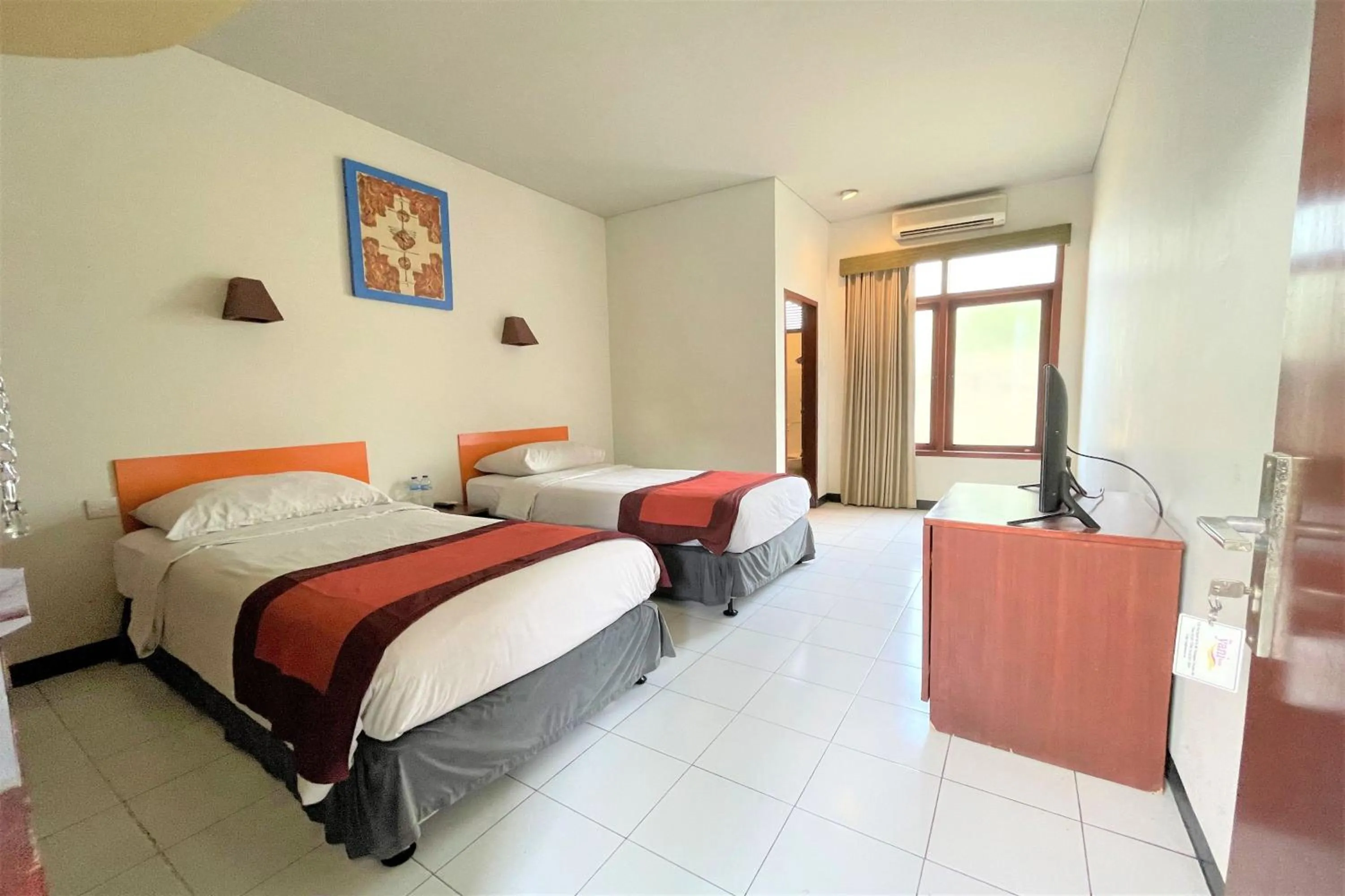 Deluxe Twin Room in The Yani Hotel Bali