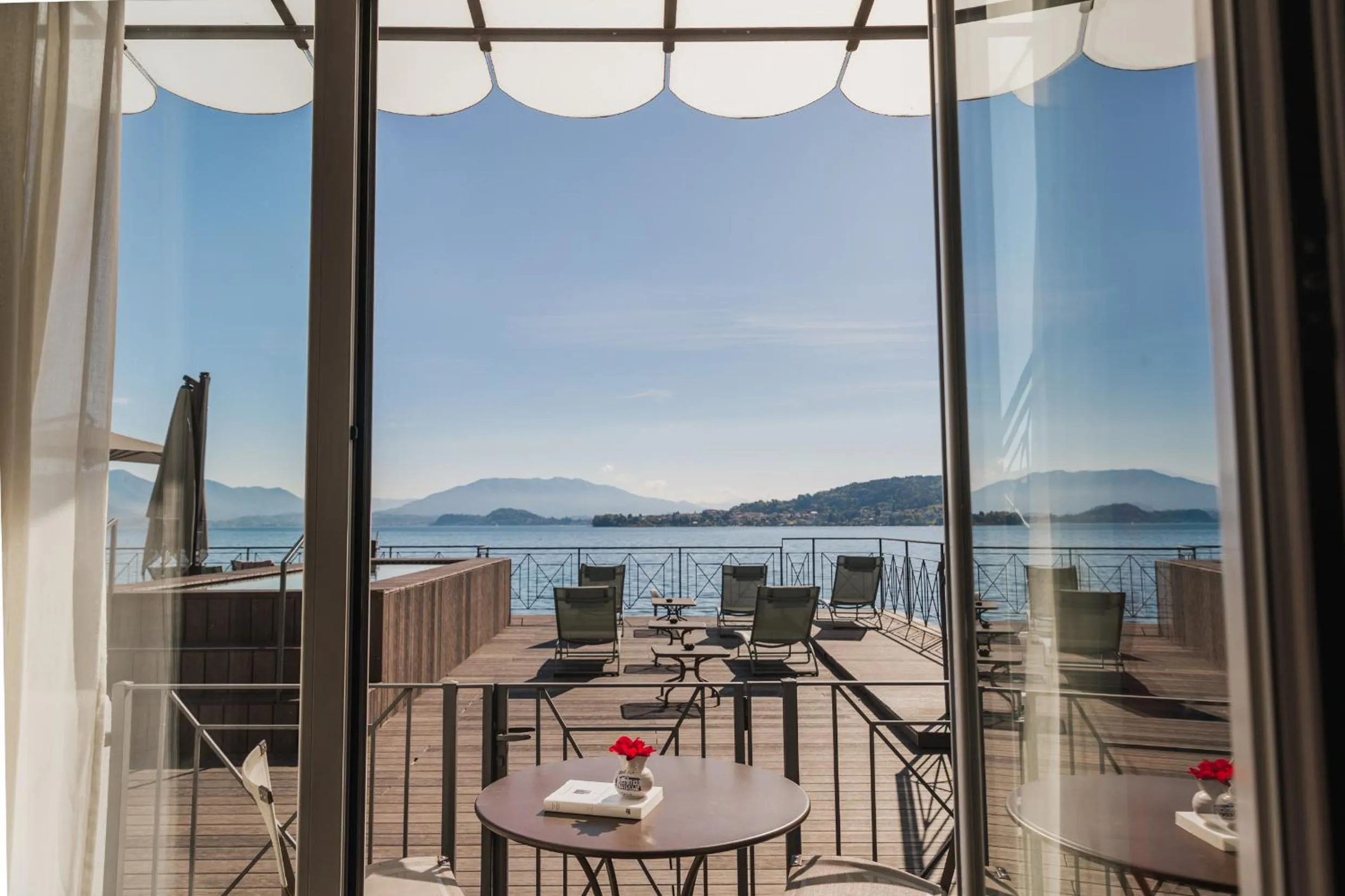 Superior Triple Room with Lake View in Hotel Bel Sit