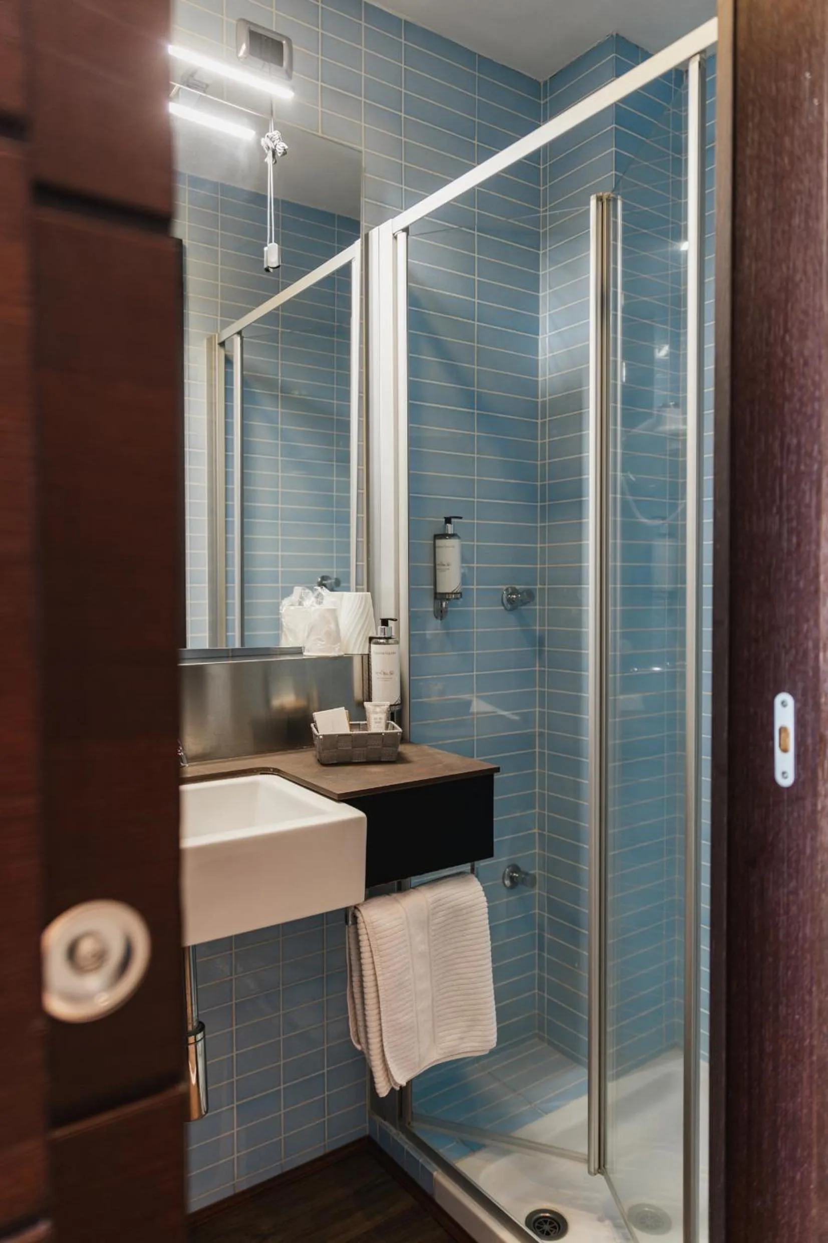 Double or Twin Room with Lake View in Hotel Bel Sit