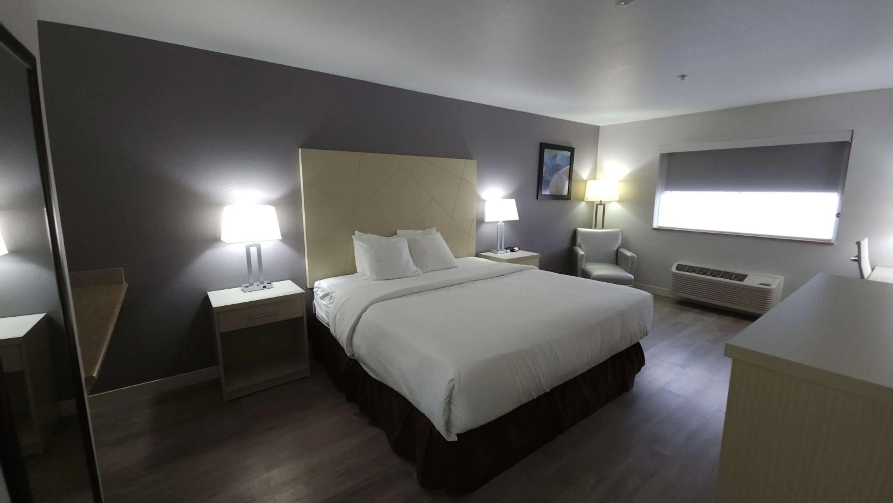 King Room - Non-Smoking in West Valley Inn