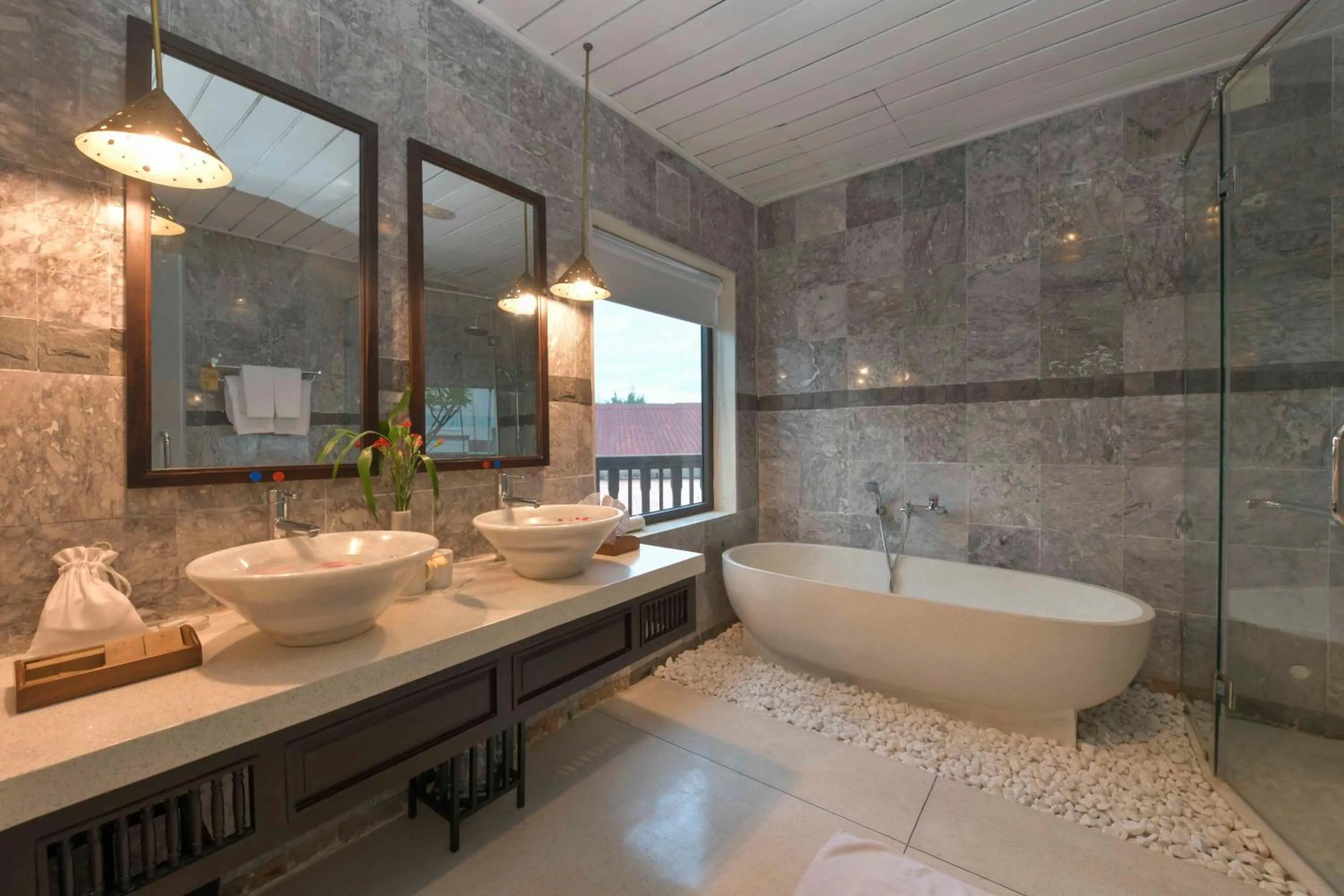 Grand Deluxe Family Connecting Room in Hoi An Ancient House Resort & Spa