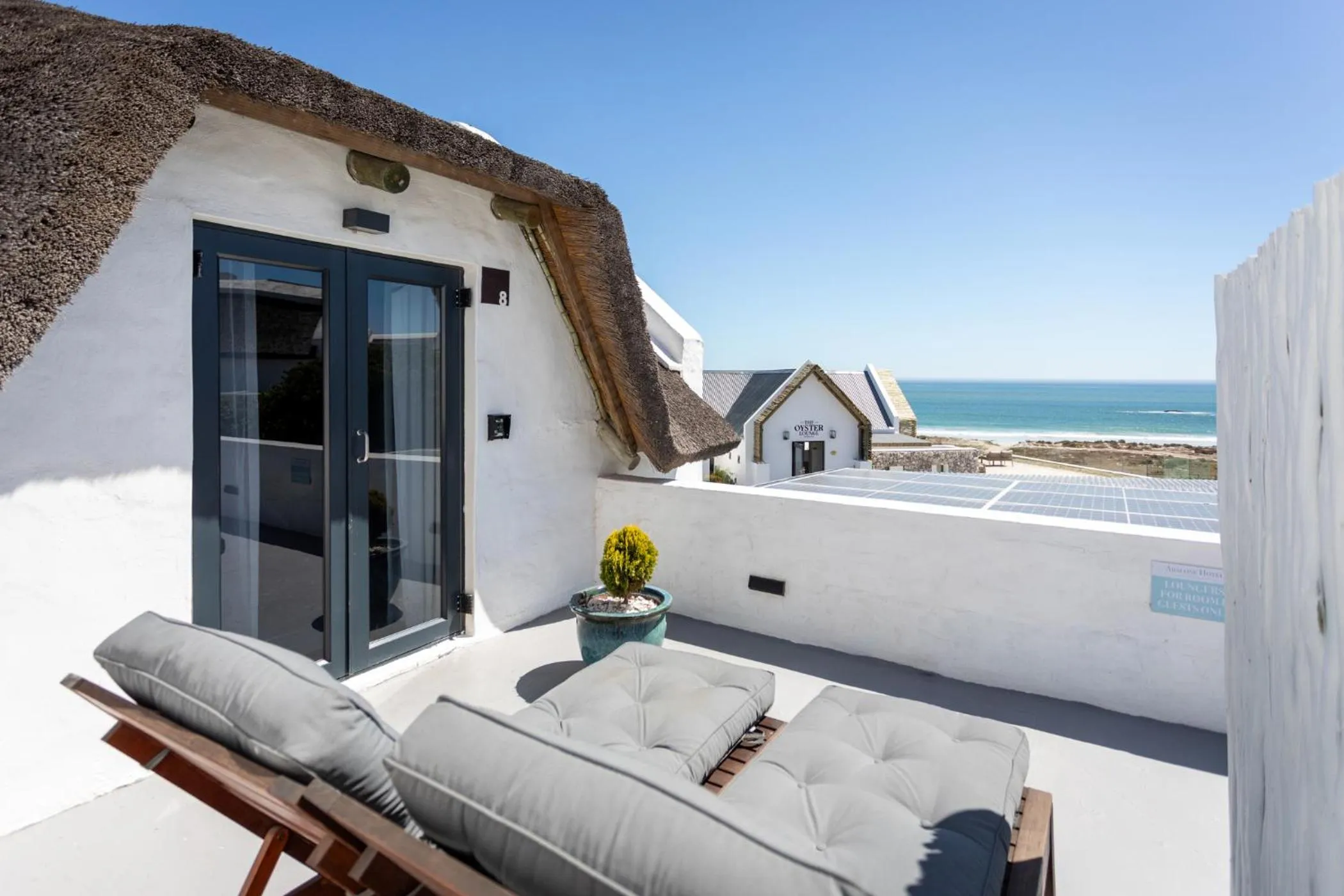 Seaview Suite in Abalone Hotel & Villas