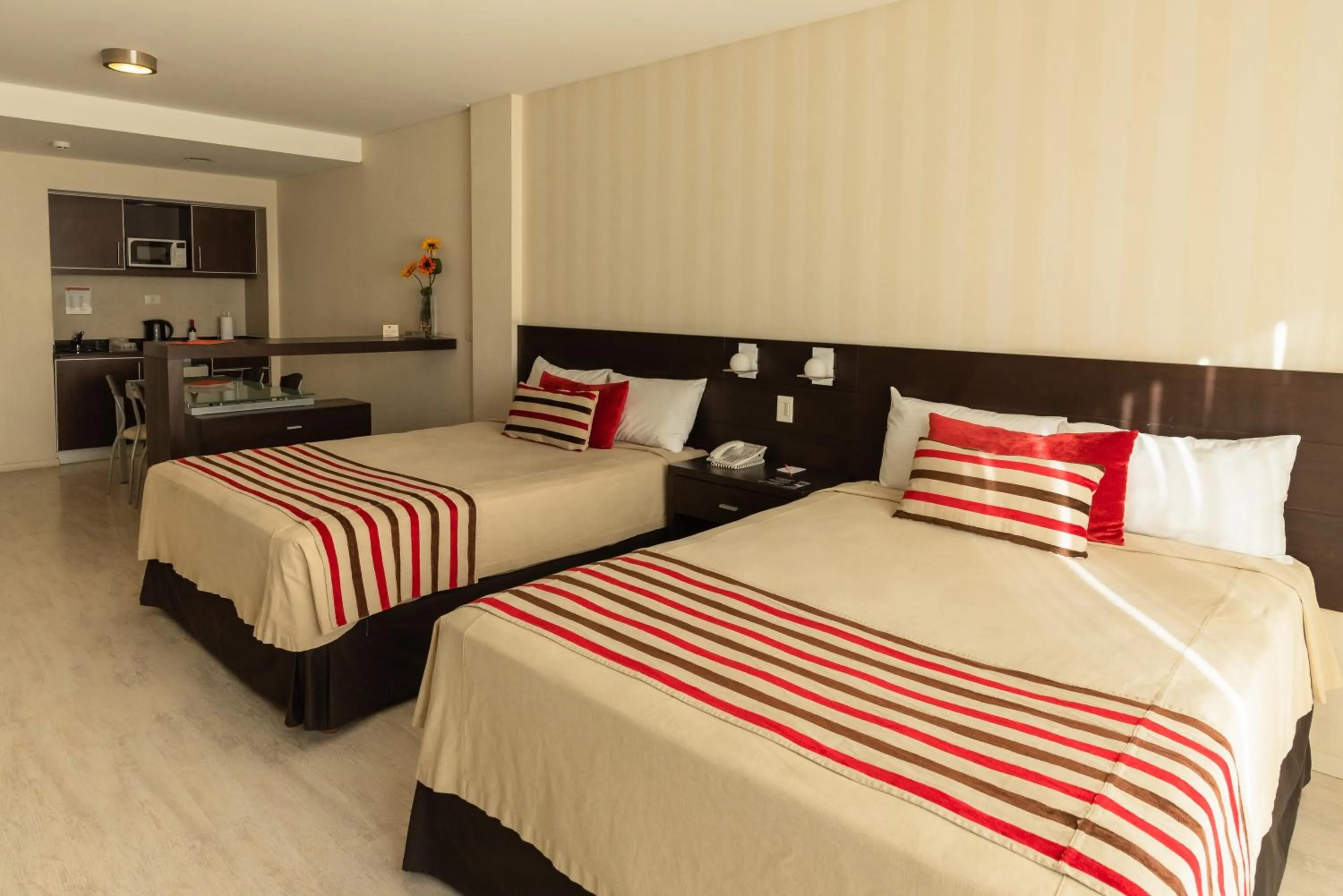Deluxe Triple Room in Icaro Suites