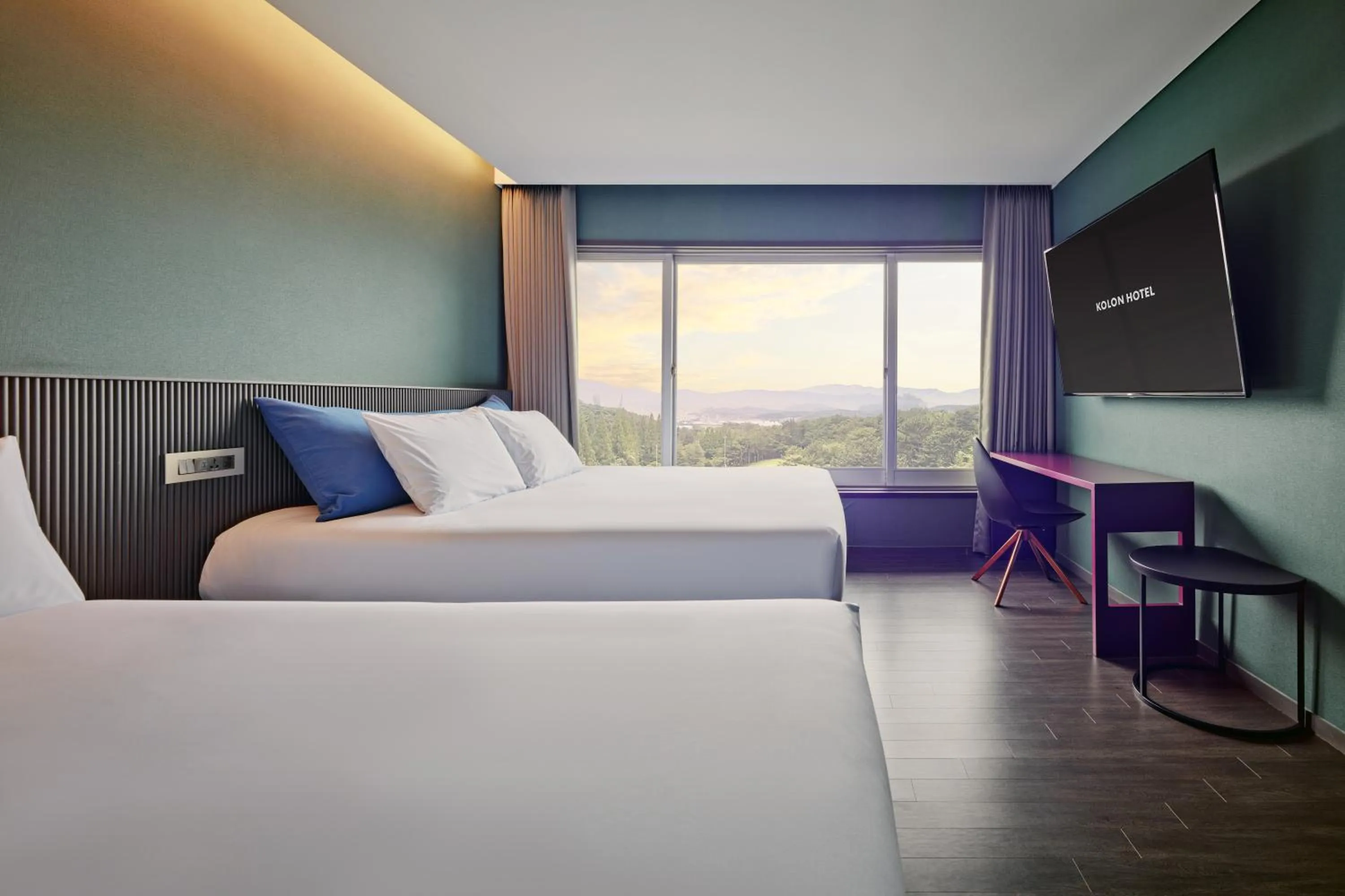 Executive Suite (Shoe Care Device) in Kolon Hotel