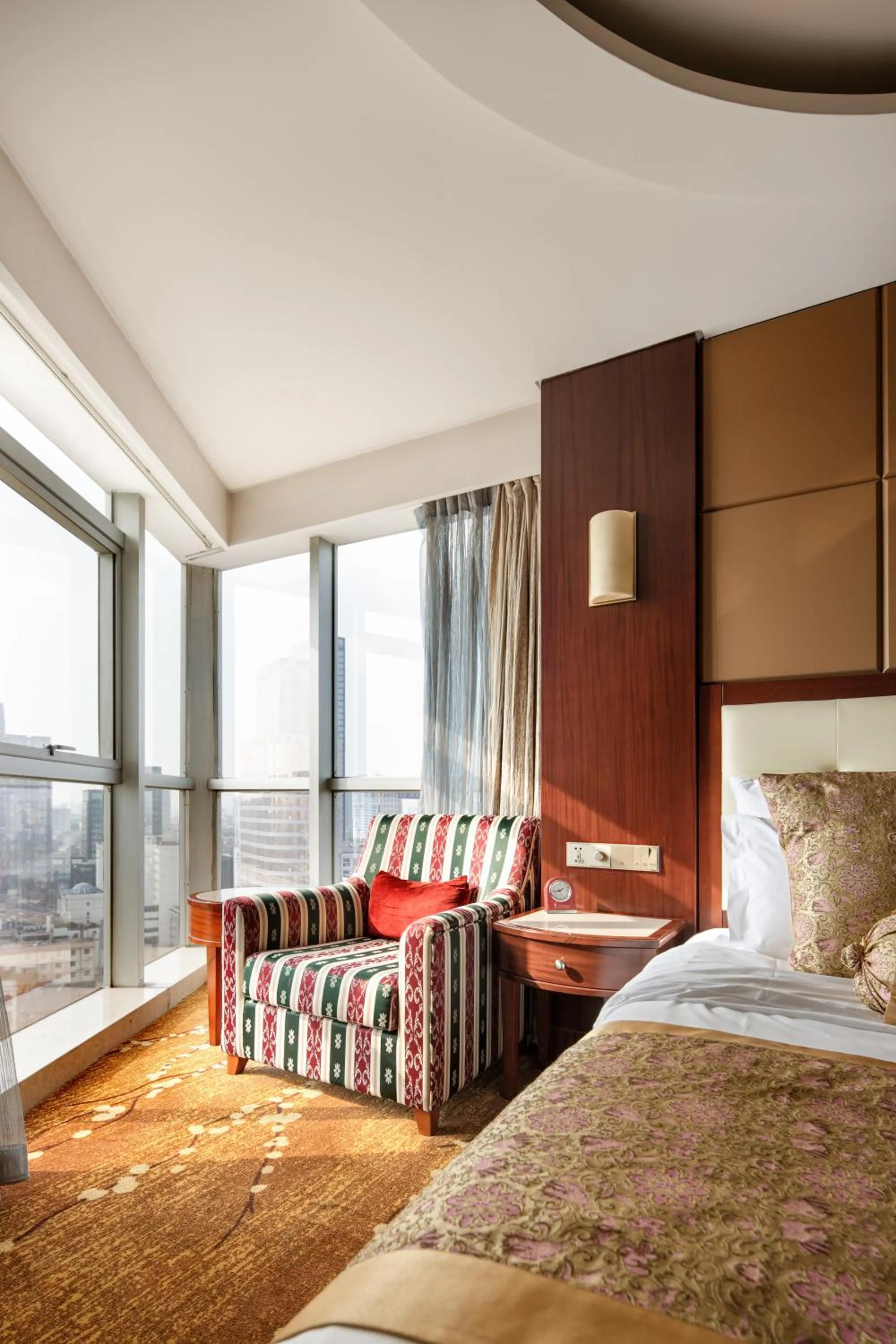 Superior Double Room with River View in Citic Ningbo International Hotel