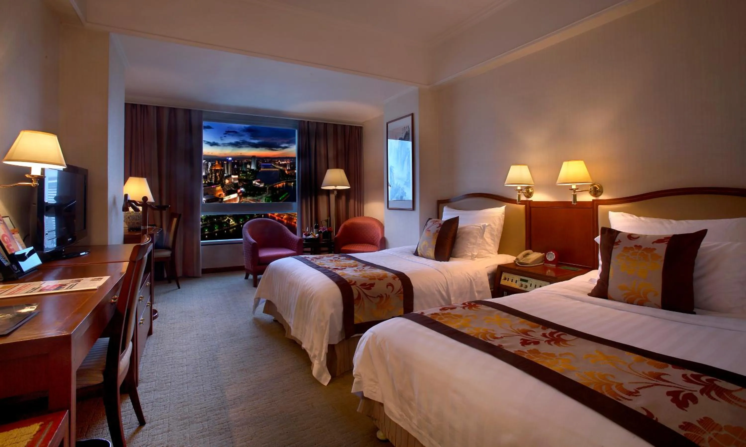 Standard Twin Room with River View in Citic Ningbo International Hotel