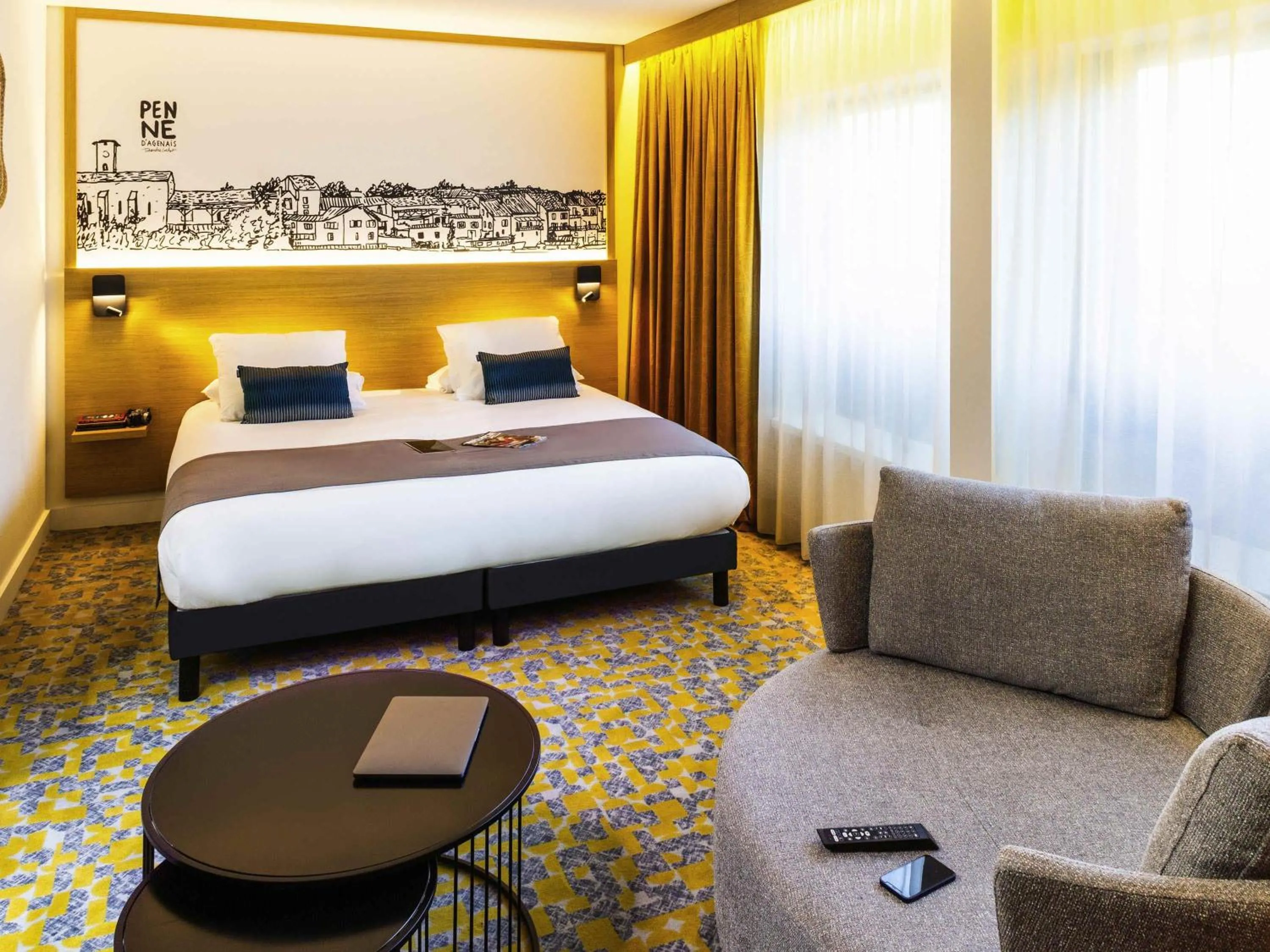 Privilege Double Room with Pool View in Mercure Agen Centre