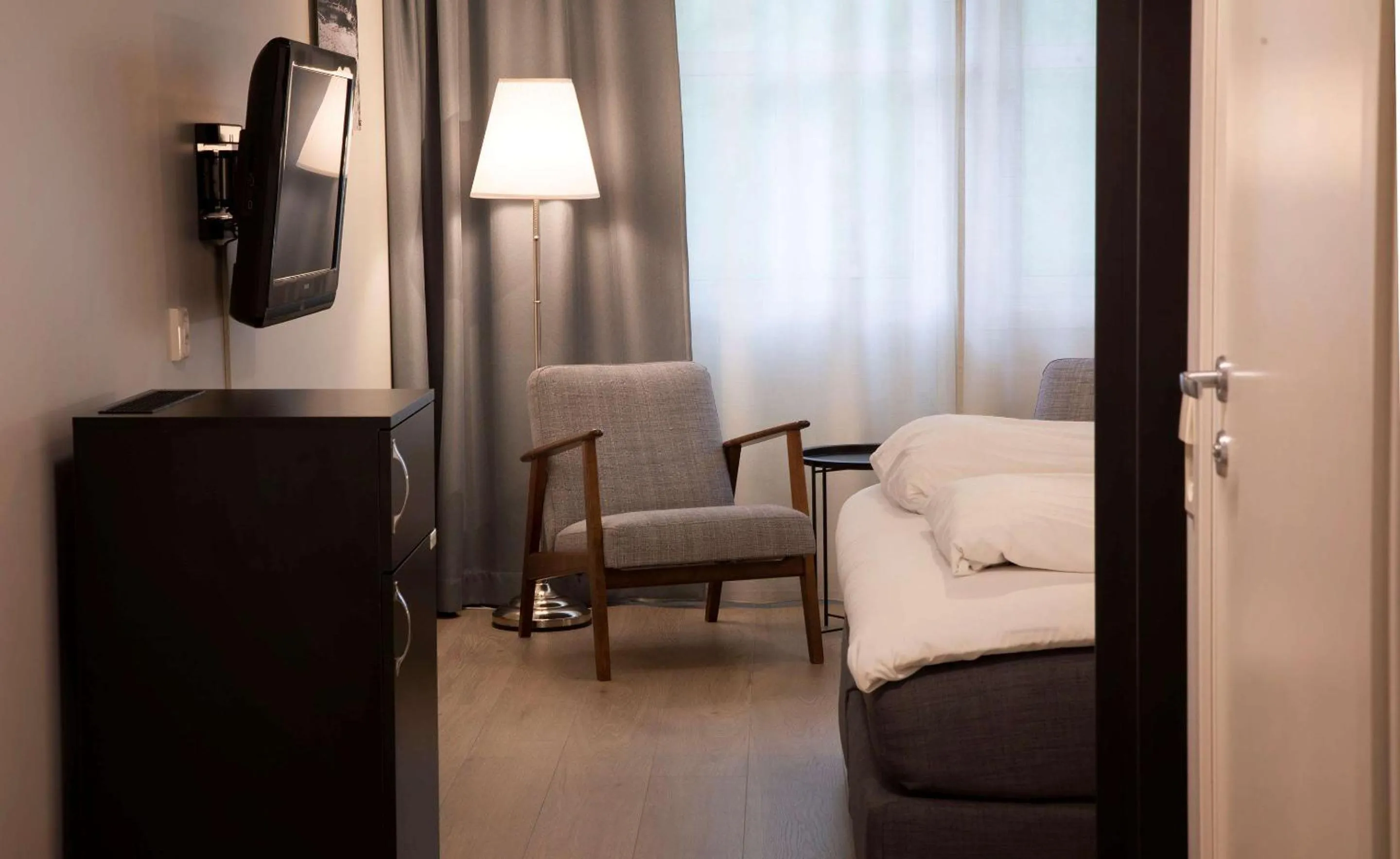 Double Room - single occupancy - Non-Smoking  in Best Western Tingvold Park Hotel