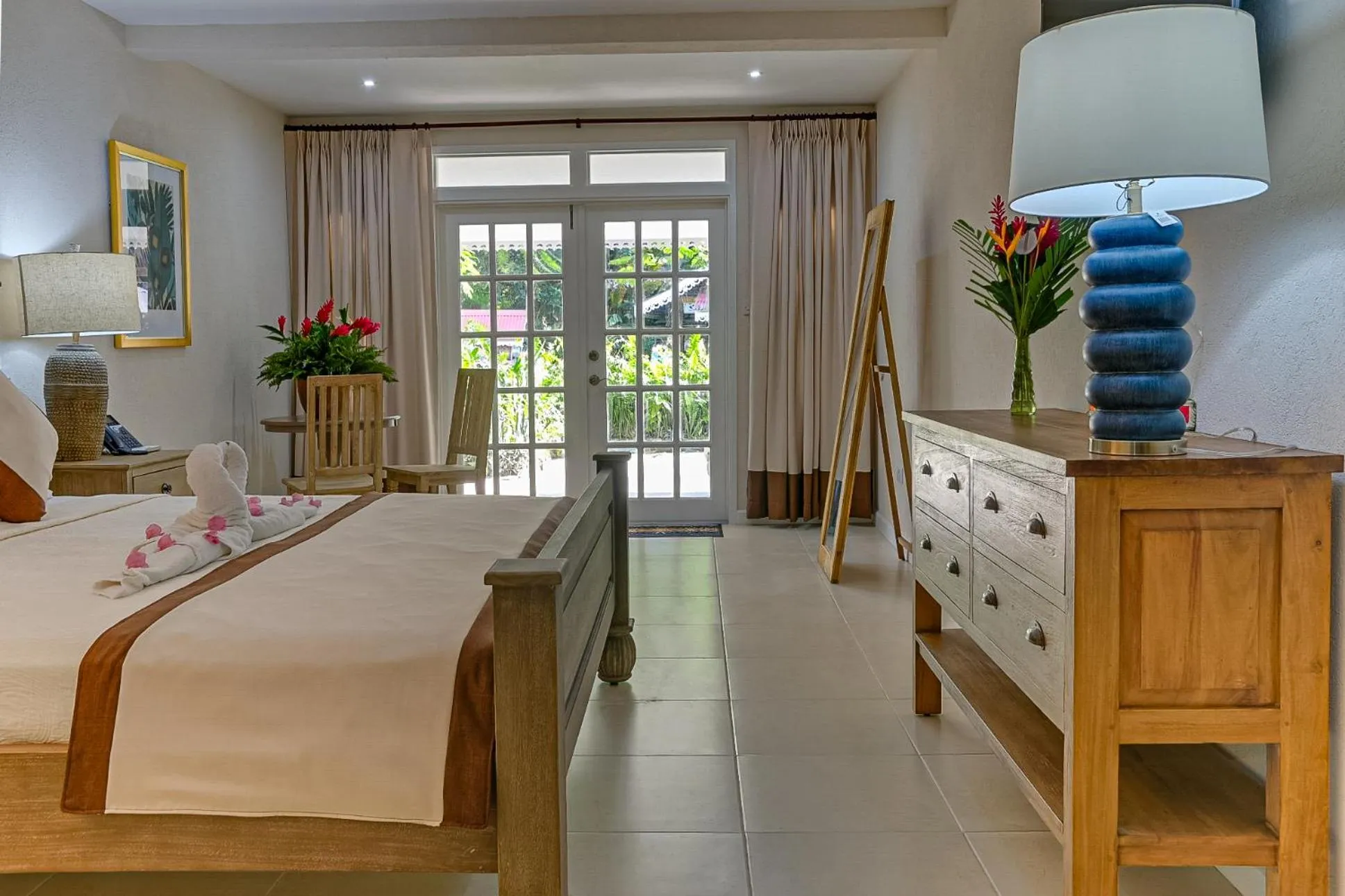 Deluxe King Suite in Fond Doux Eco Resort