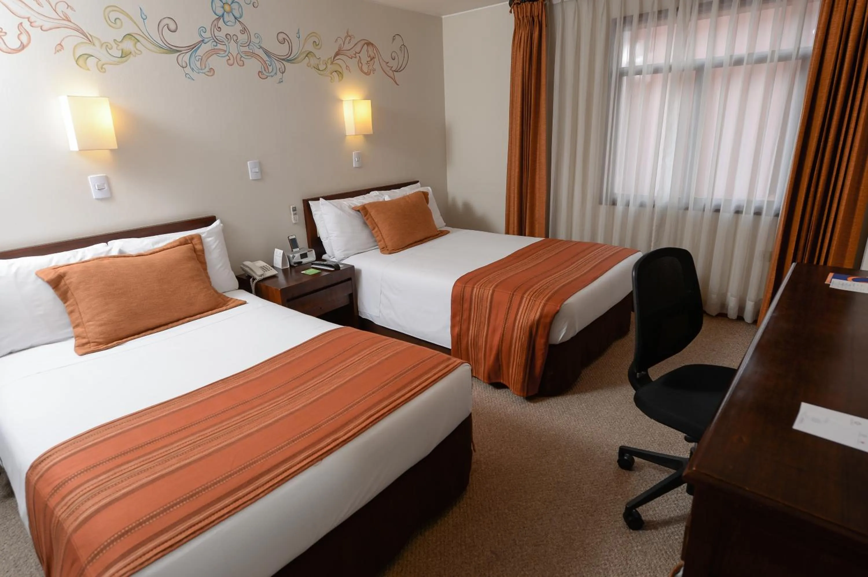 Standard Twin Room in Costa del Sol Wyndham Cusco