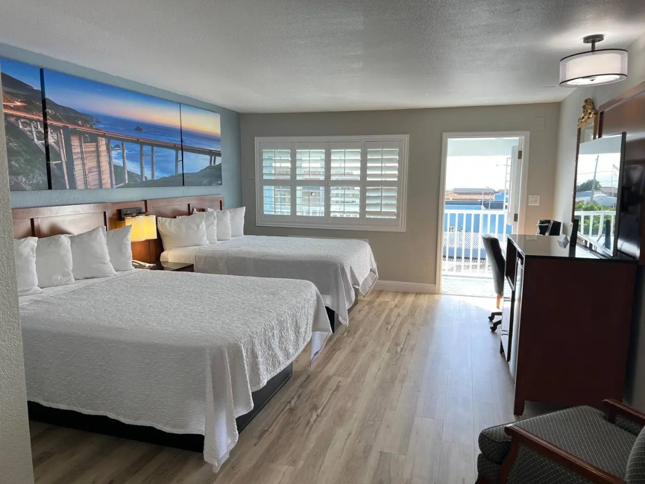 Queen Room with Two Queen Beds and Ocean View in Pacific Coast Roadhouse - SureStay Collection by Best Western