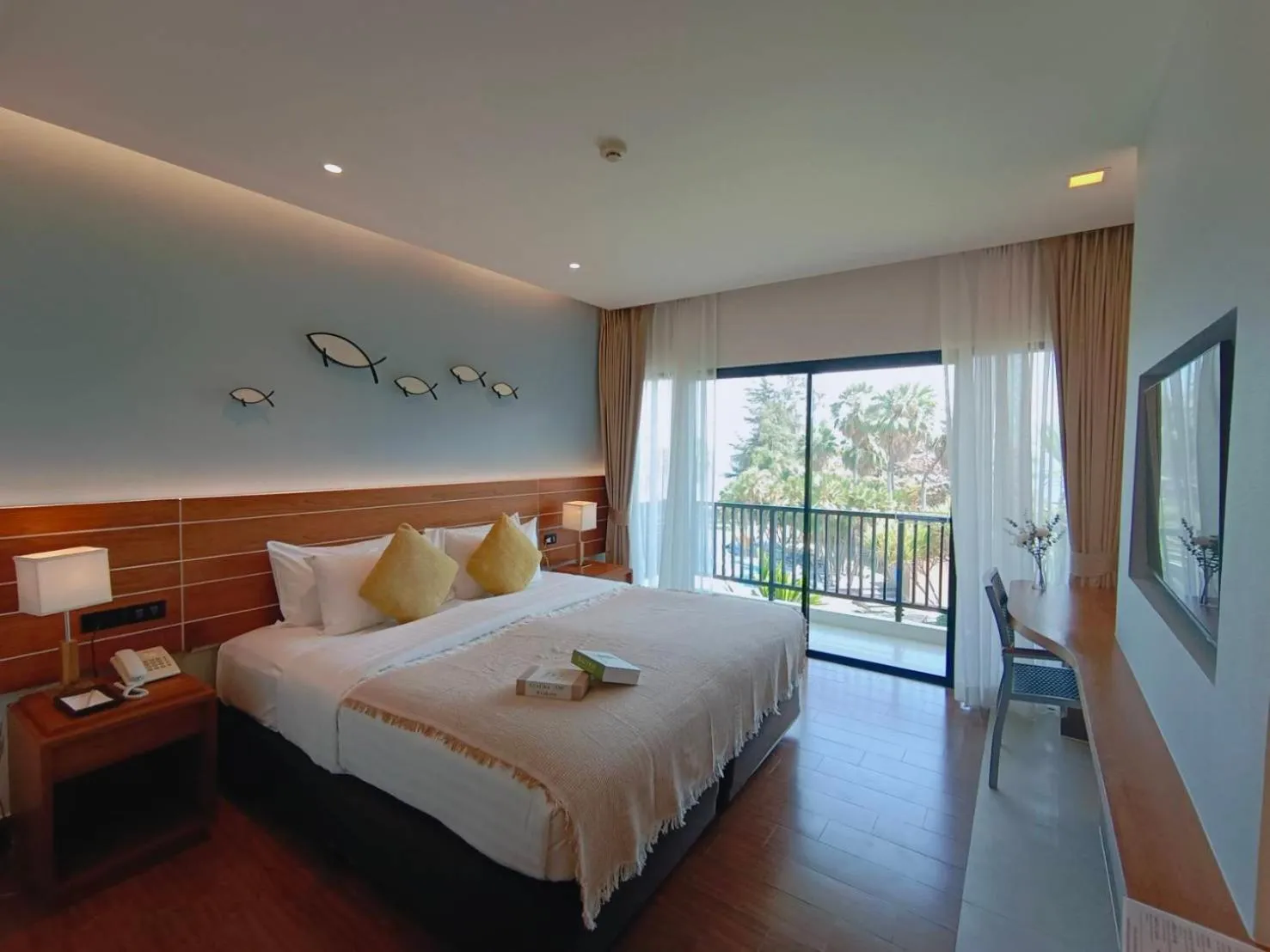 Superior Double or Twin Room in Fisherman's Resort Haad Chao Samran
