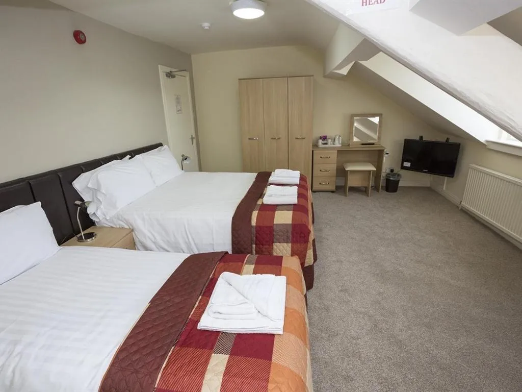 Triple Room - single occupancy in The Golf Hotel
