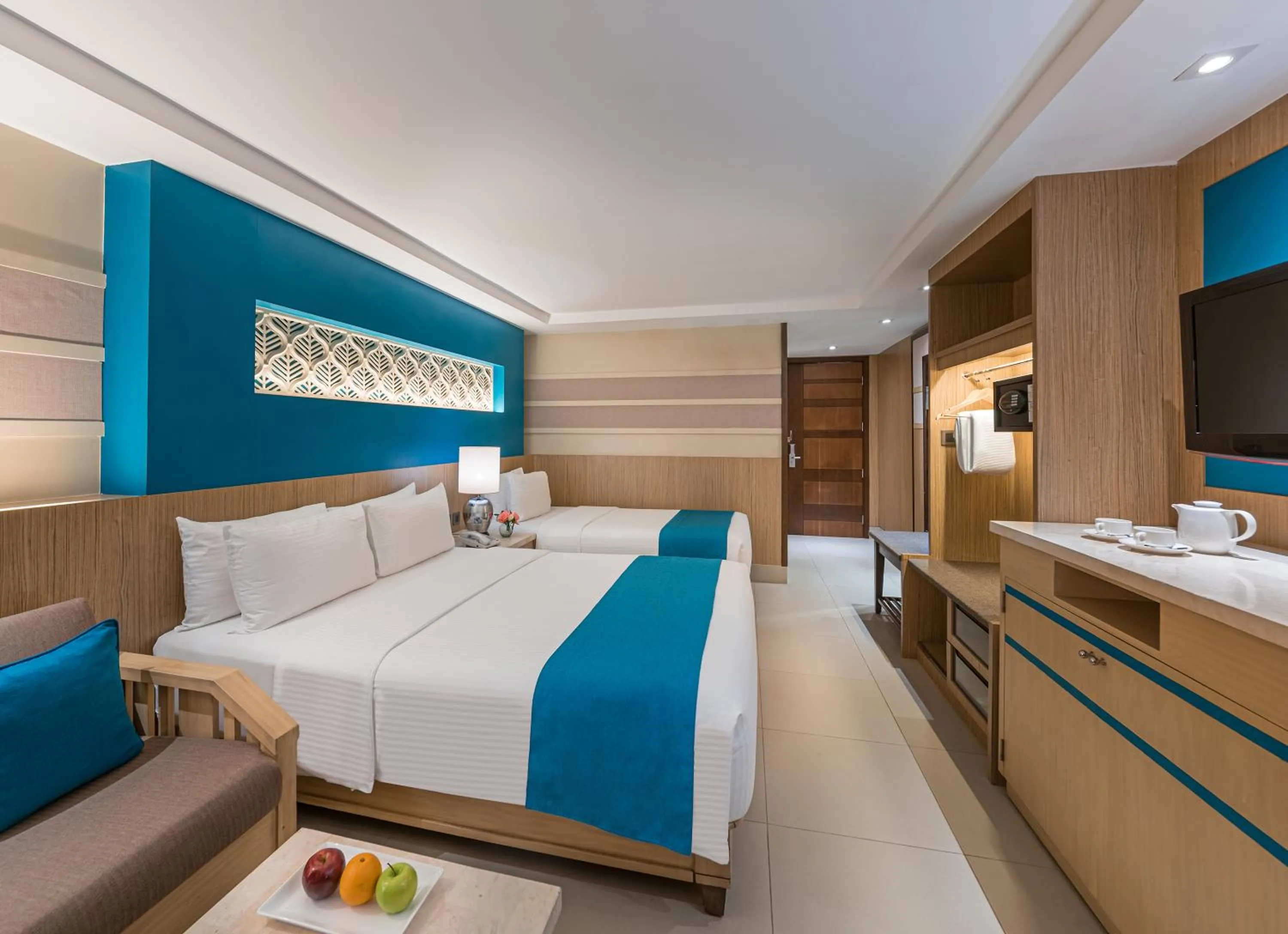 Deluxe Double or Twin Room in Henann Garden Resort