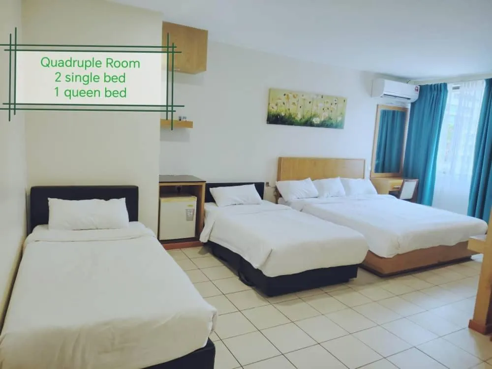 Deluxe Quadruple Room in Fratini's Hotel Labuan