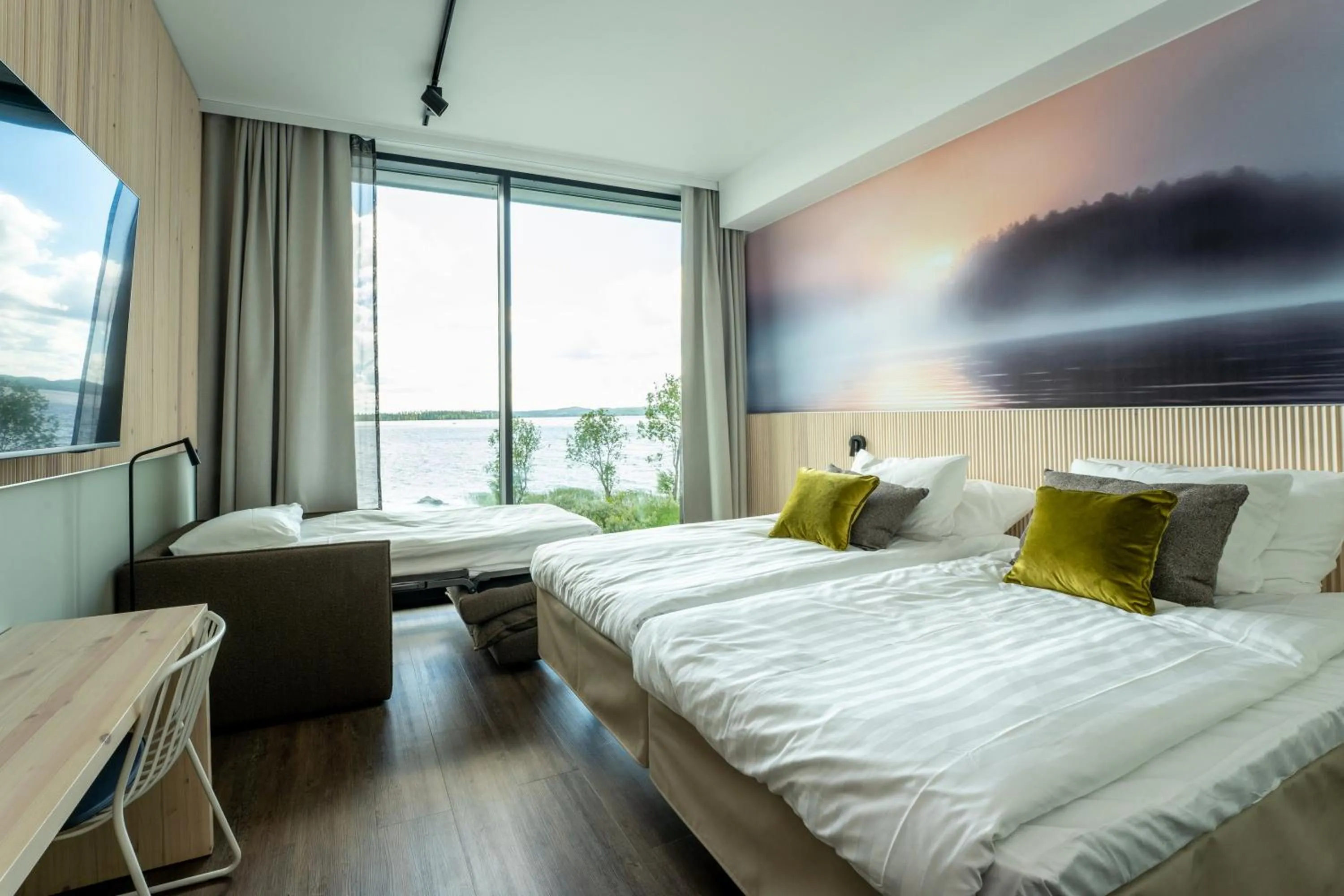 Twin Room in Break Sokos Hotel Bomba