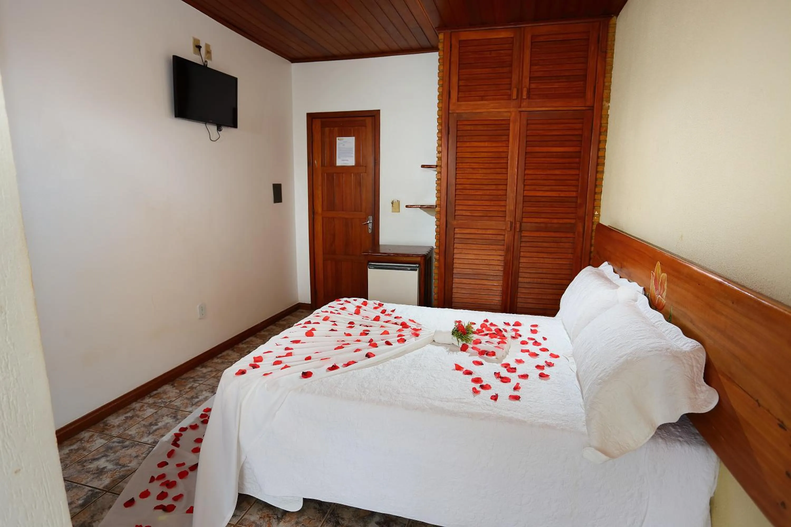 Double or Twin Room in Benko´s Praia Hotel