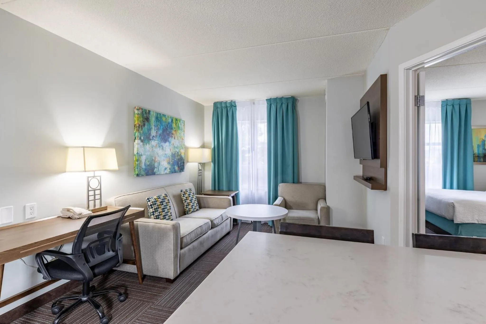 One-Bedroom Suite in Staybridge Suites Guelph by IHG