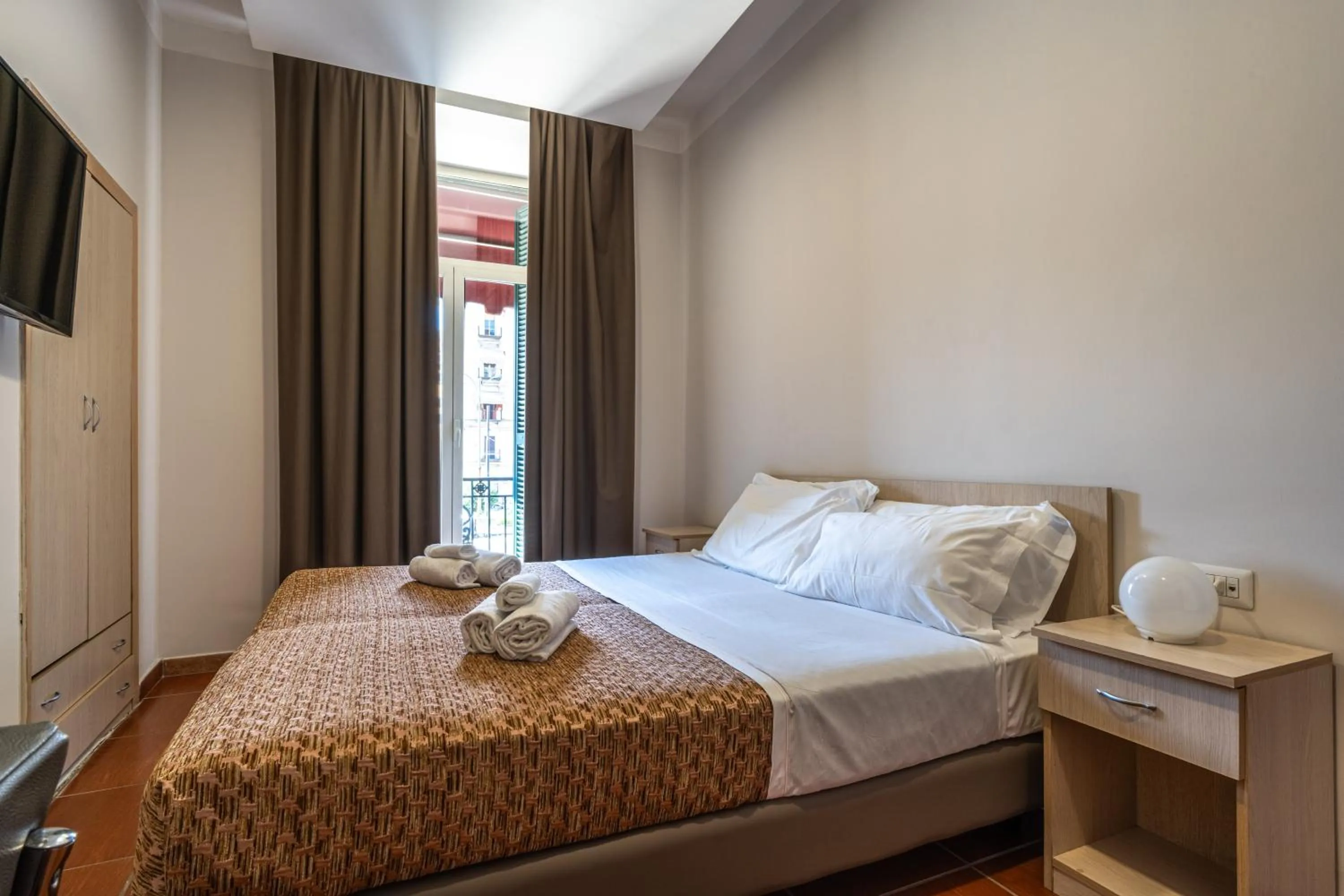 Standard Double or Twin Room - single occupancy in Hotel Diamond