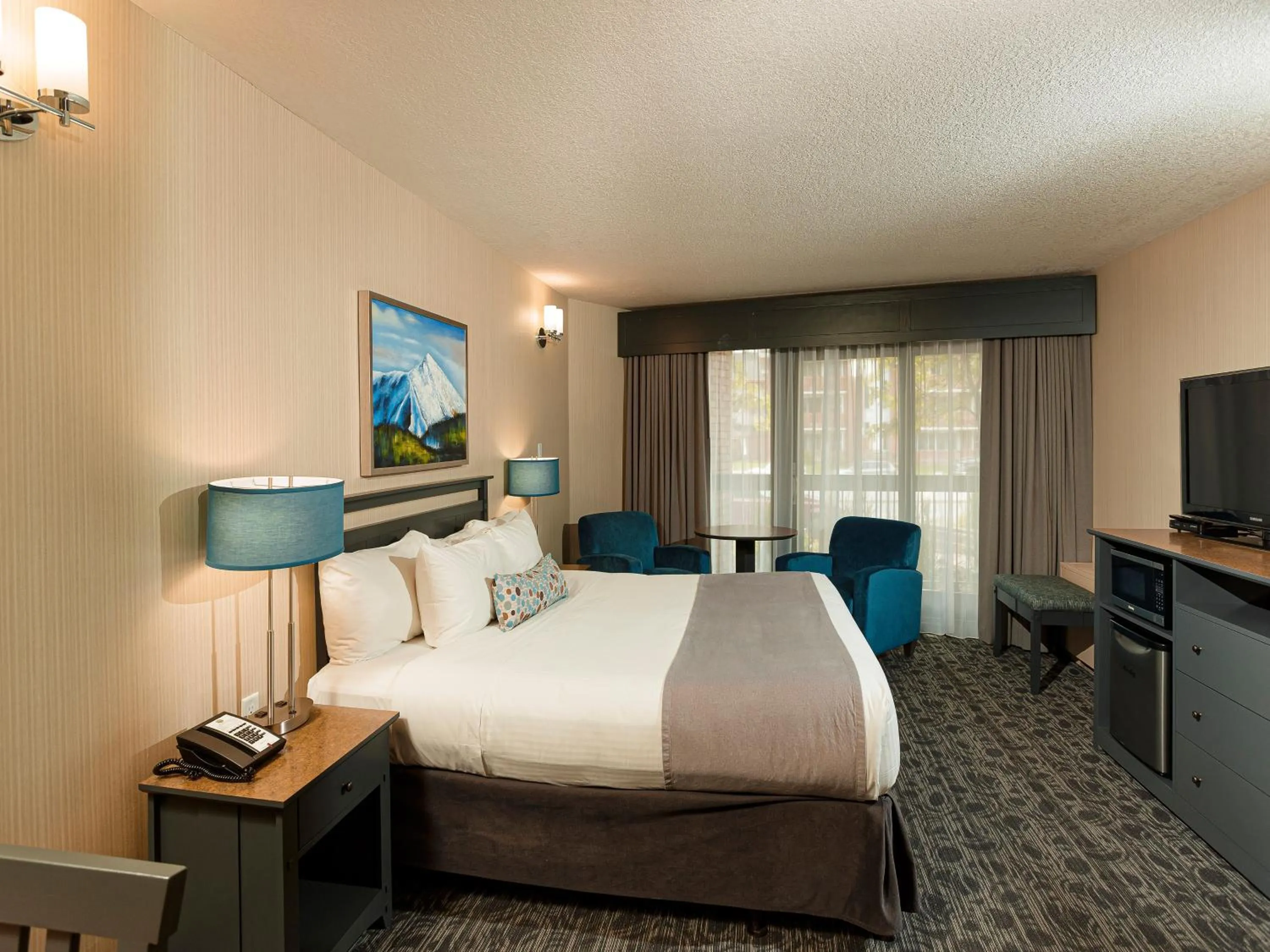 King Room in High Country Inn