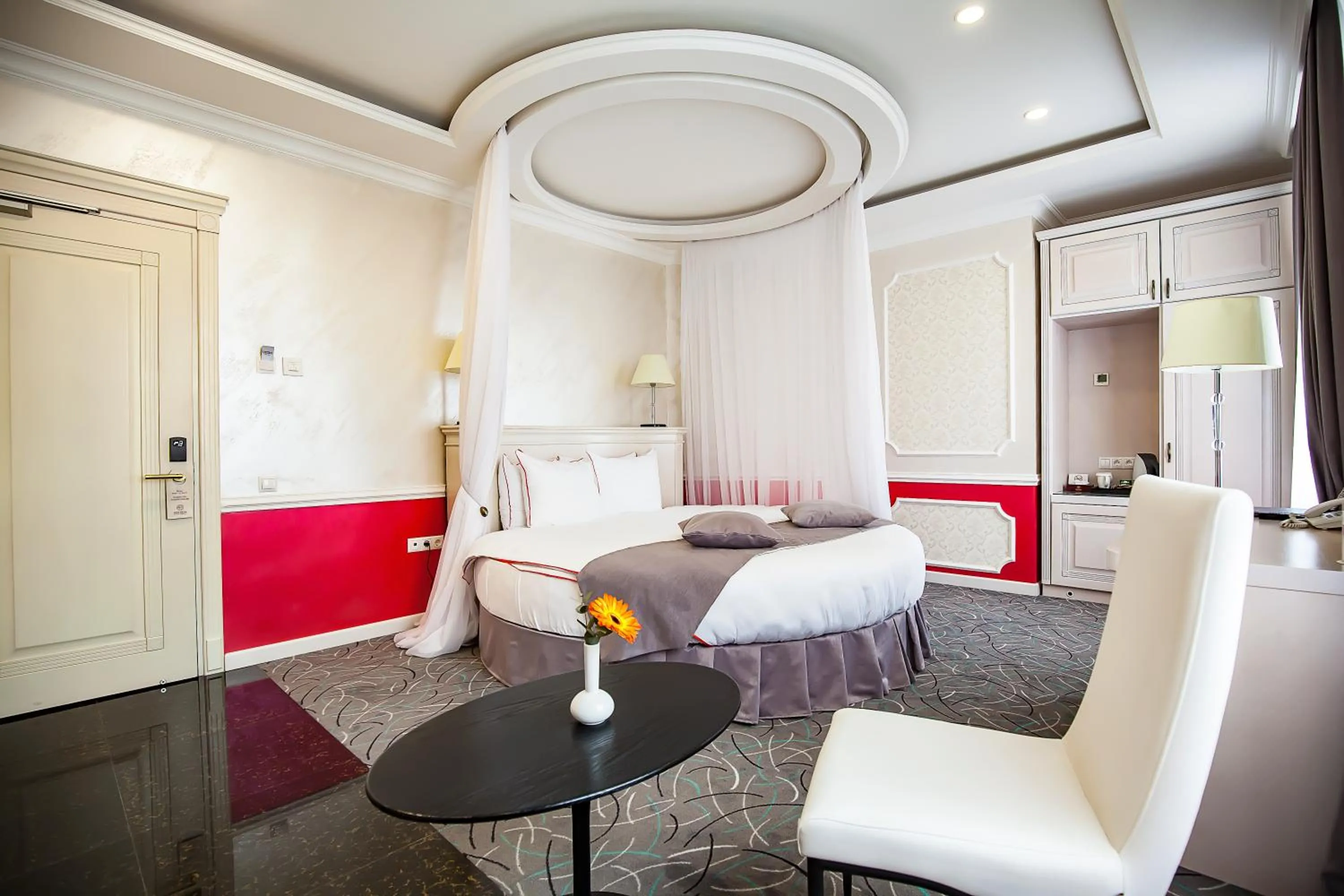 Double Room with Spa Bath in Central Hotel Yerevan