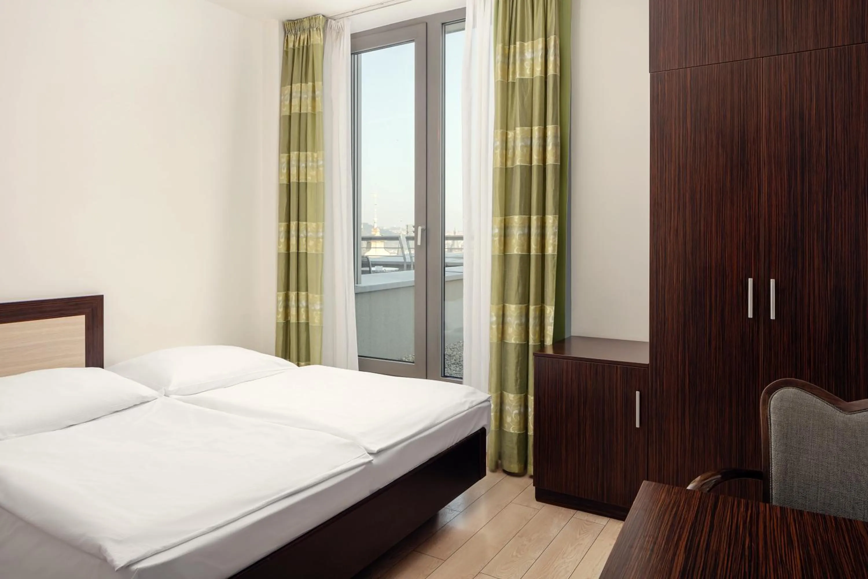 Double or Twin Room with Terrace in Hotel Ankora