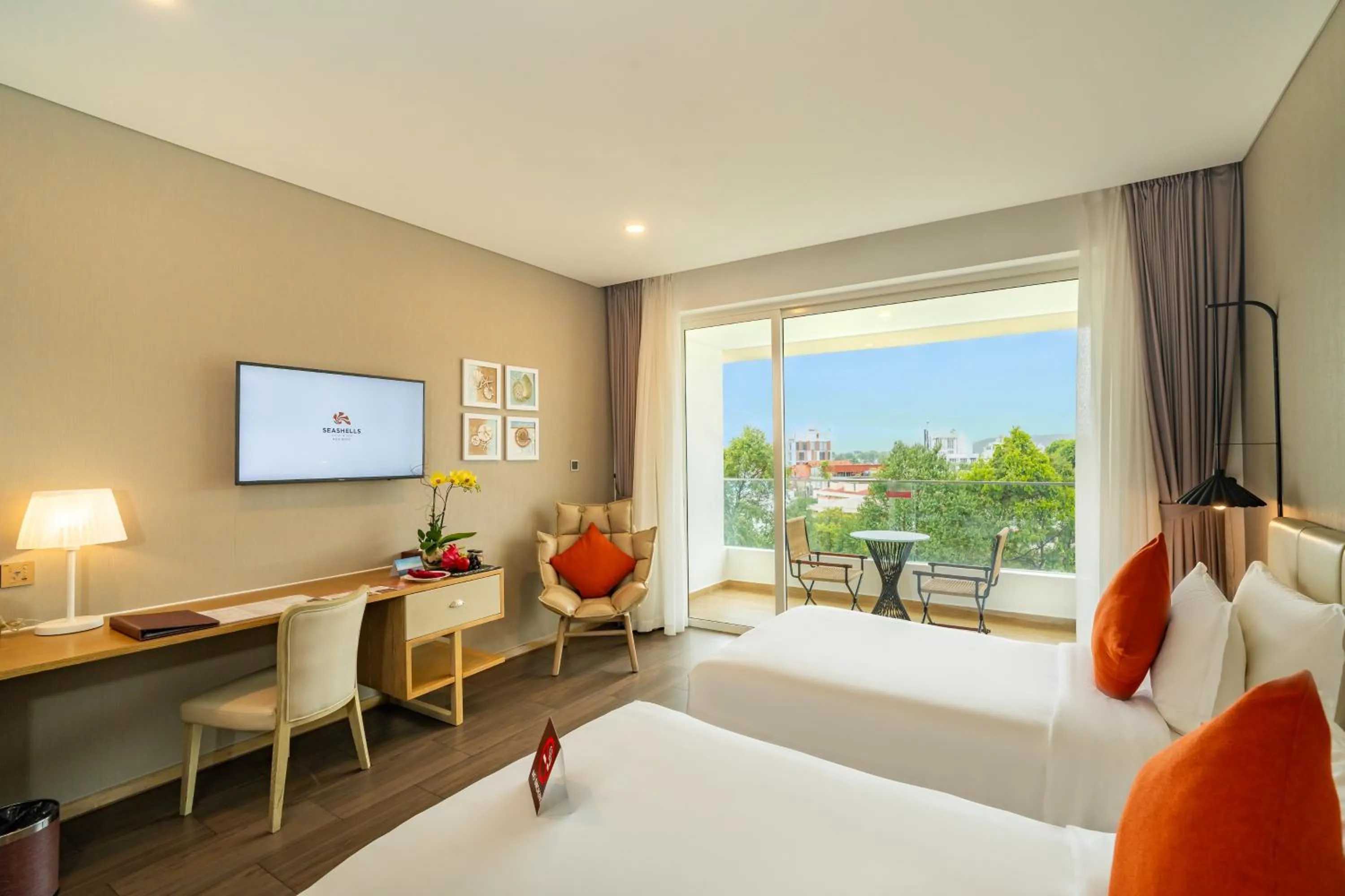 Premium City View Twin in Seashells Phu Quoc Hotel & Spa