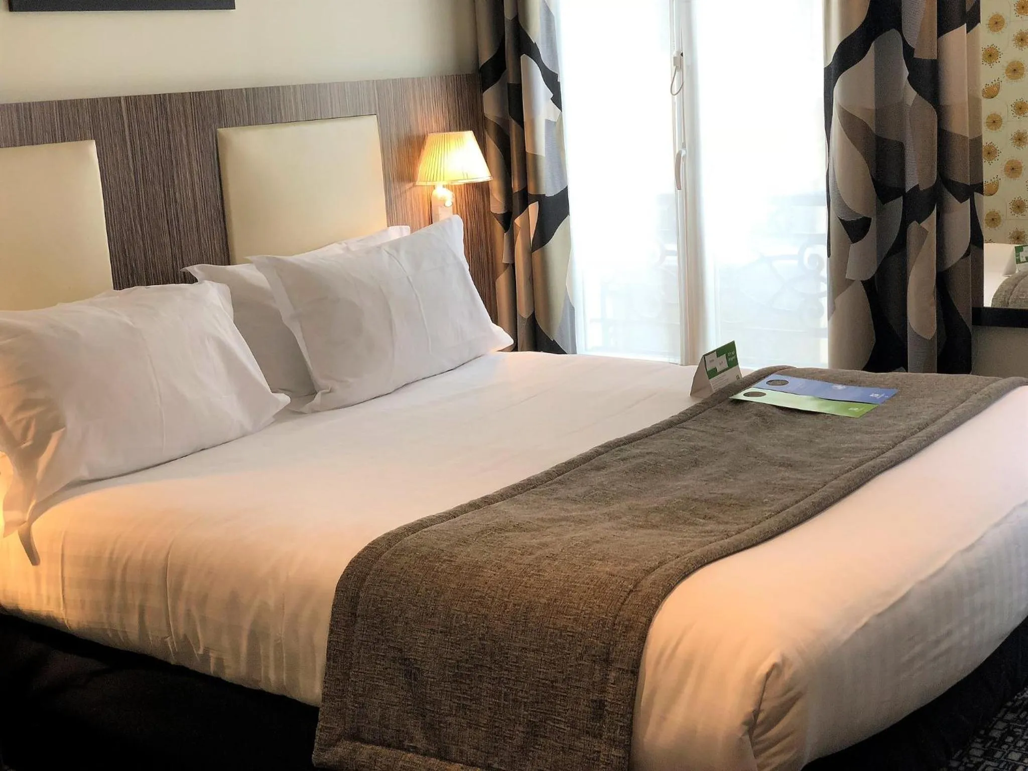 Standard Double Room with Walk In Shower in Holiday Inn Paris Opéra - Grands Boulevards by IHG