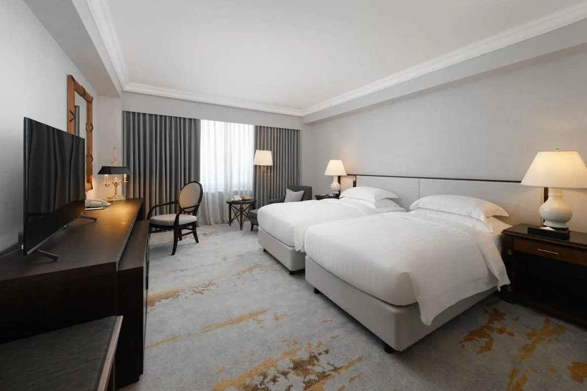 Superior Twin Room with Harbor View in Grand Hi Lai Hotel