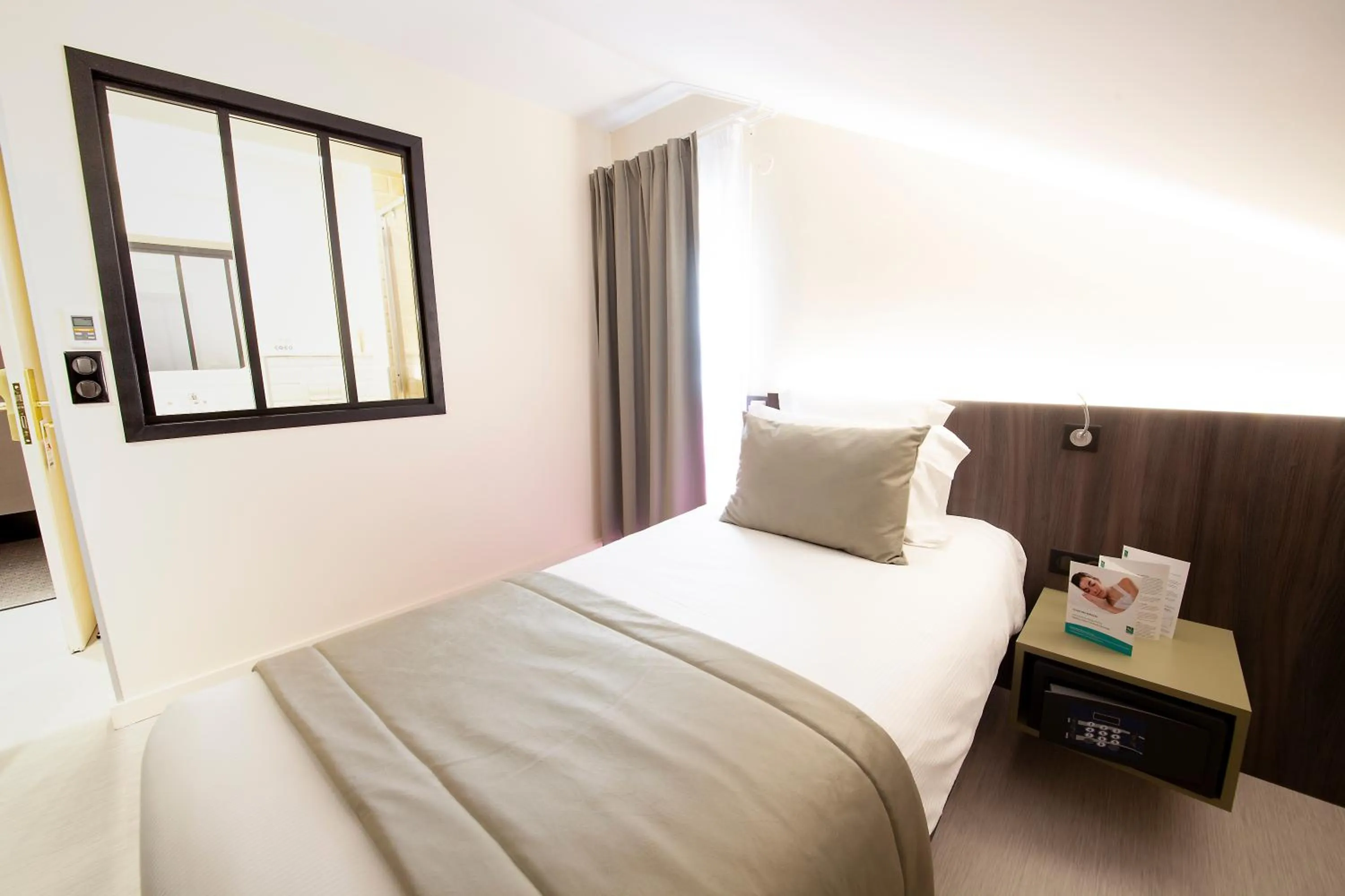 1 Single Bed, Non-smoking in Quality Hotel Clermont Kennedy