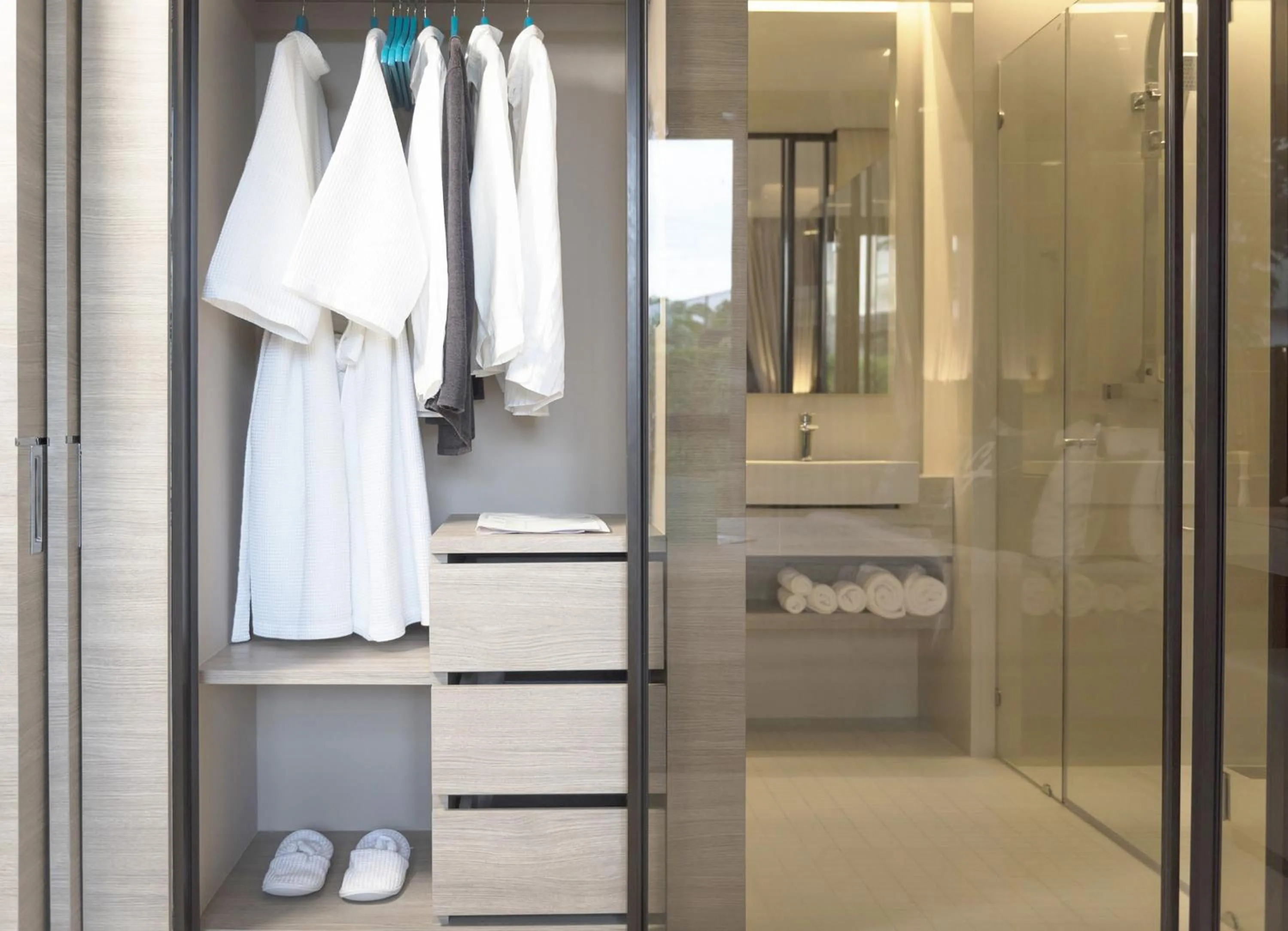 One Bedroom Deluxe Double  in Cross Vibe Pattaya Seaphere