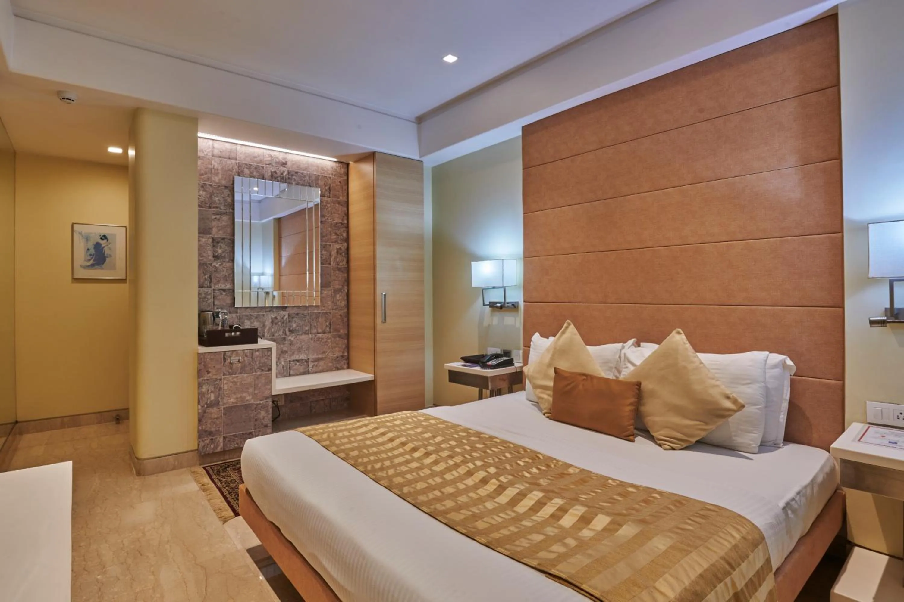 Club Heritage Room in Residency Hotel Fort