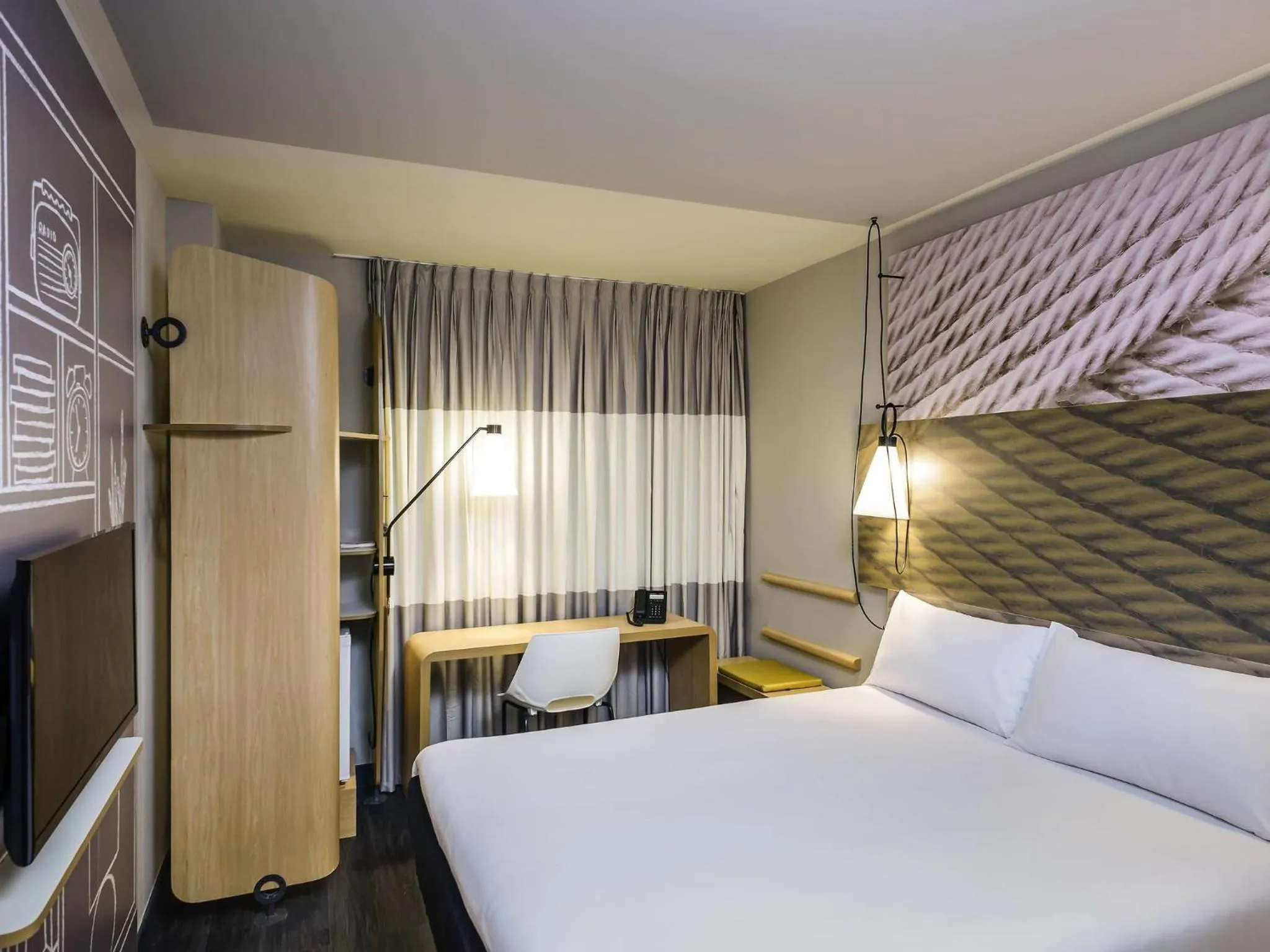 Standard Room with One Double Bed and Single Sofa Bed in ibis Fortaleza Centro de Eventos