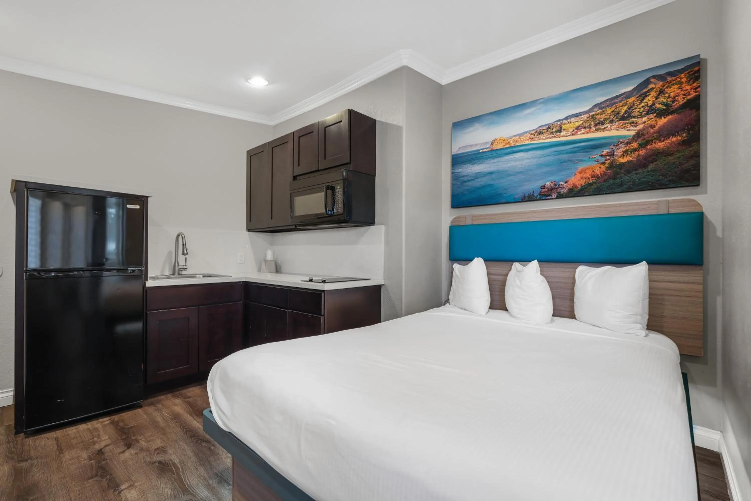 2 Room Suite with Kitchen in Motel Mediteran