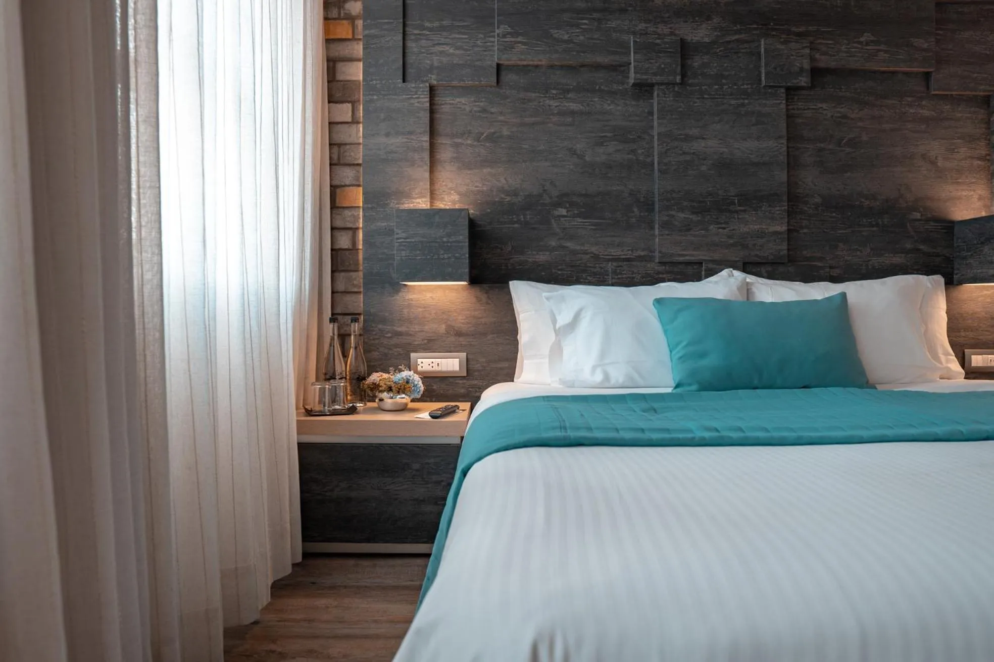 Queen Room with Spa Bath in Hotel Punto MX