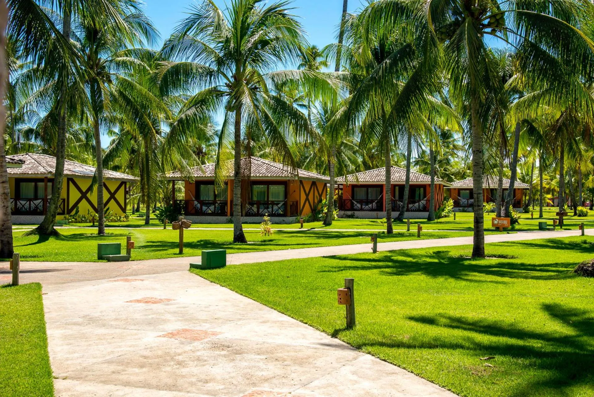 Deluxe Bungalow with Garden View in Patachocas