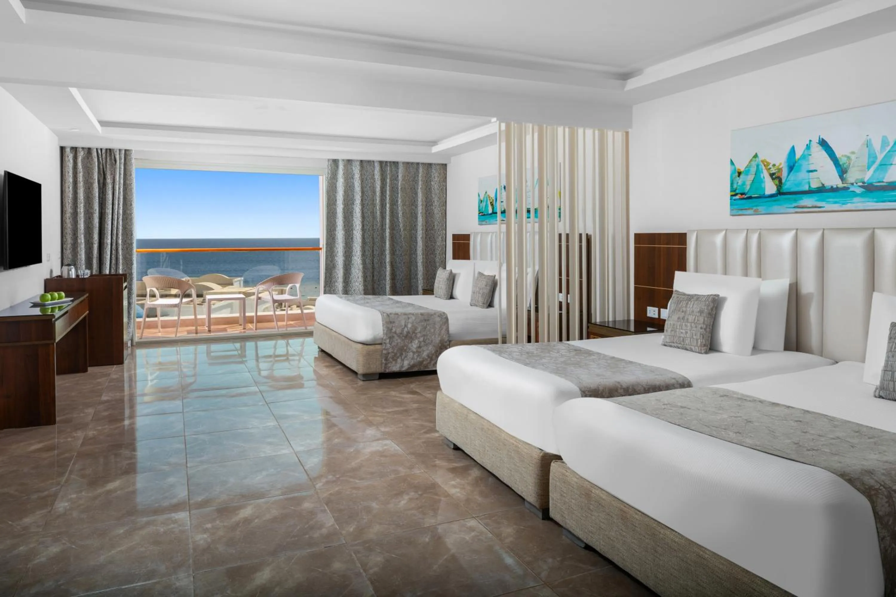 Deluxe Family Room in Pickalbatros Palace Sharm "Aqua Park"- All inclusive