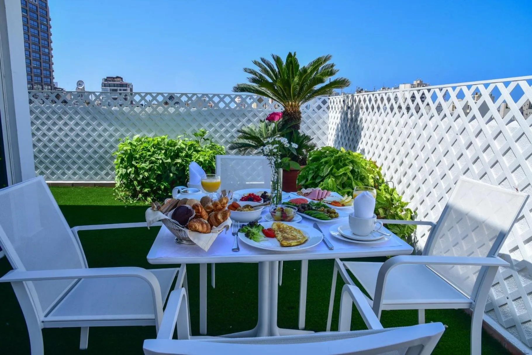 Penthouse Apartment in Casa D'or Hotel