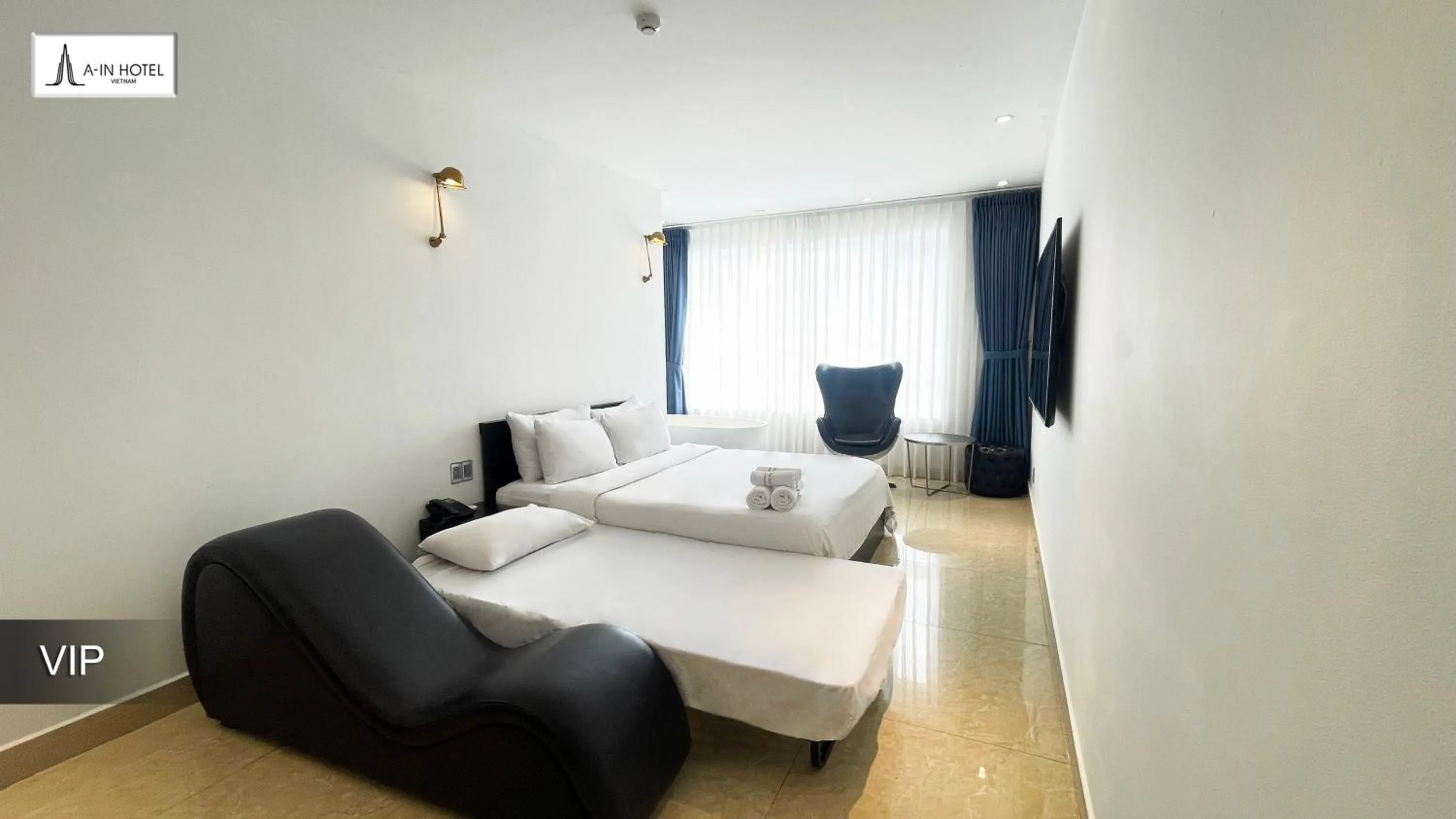 Triple Room with City View in A In Hotel Riverside