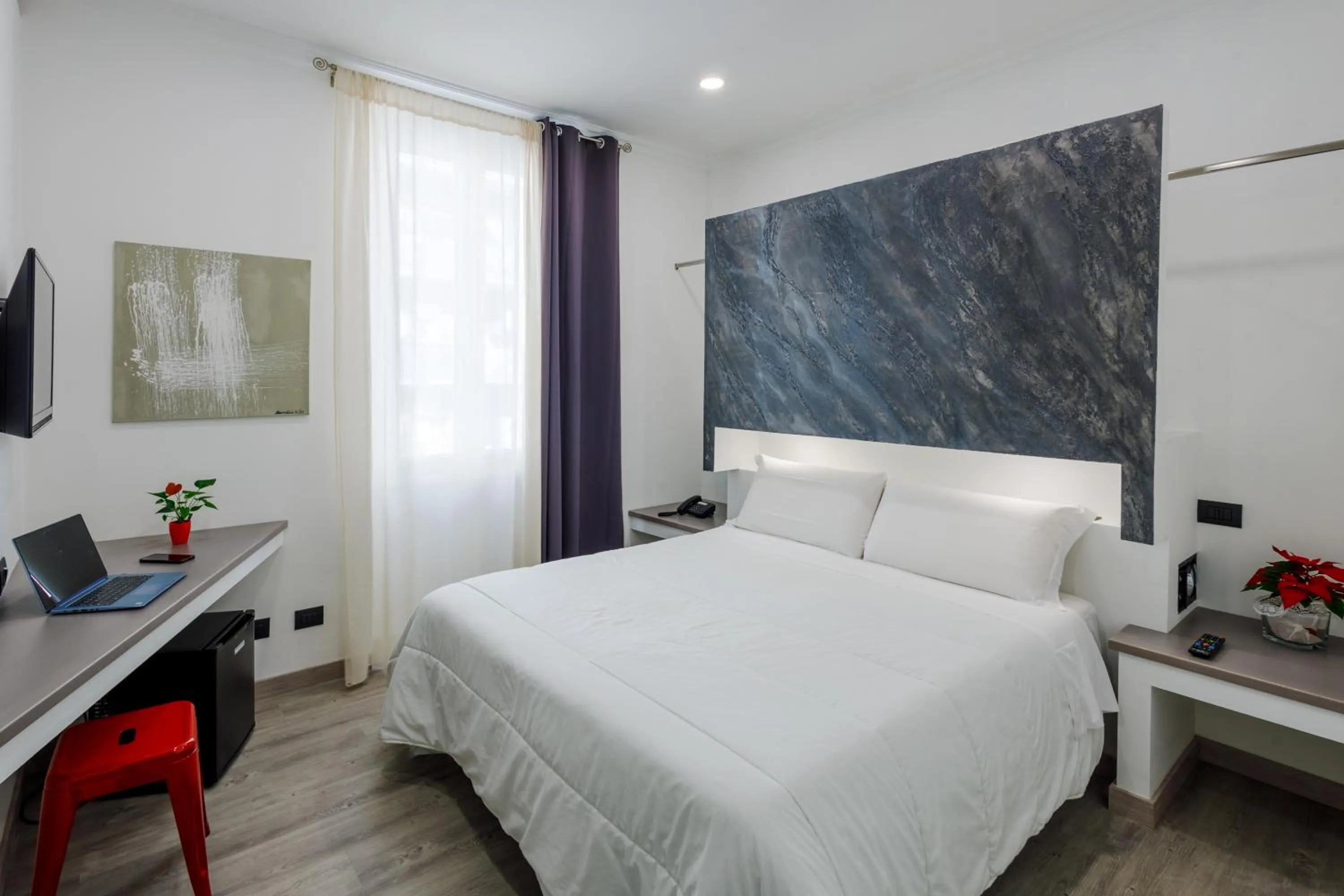 Standard Double Room - single occupancy in Crossroad Hotel