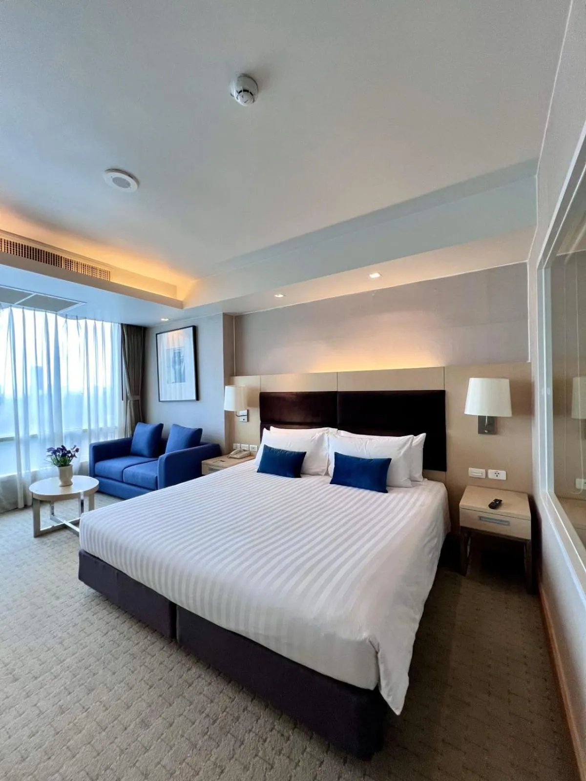 Family Suite  Lake View in Sora Resort & Suites Sukhumvit
