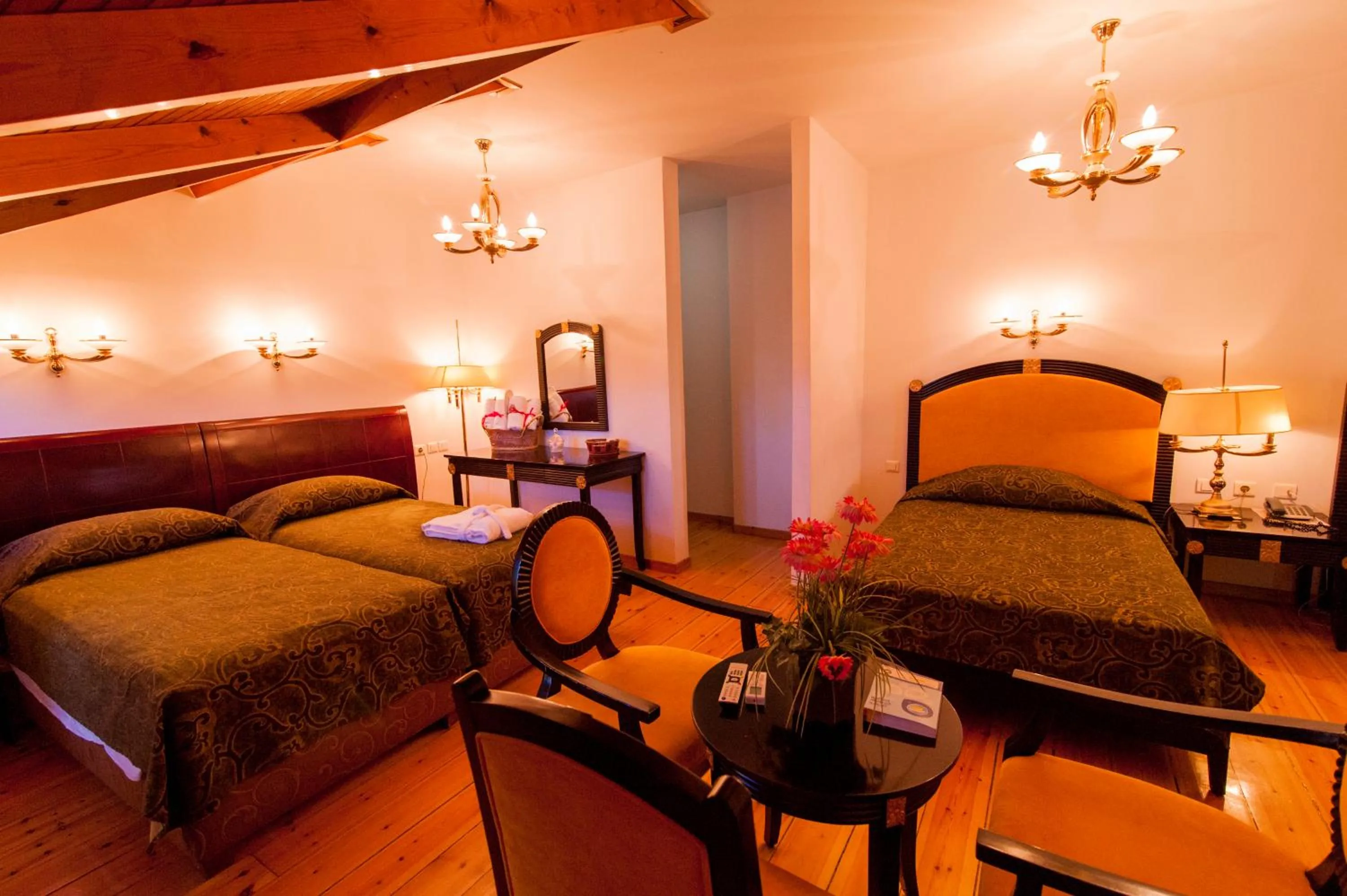 Quadruple Room in Krikonis Hotel