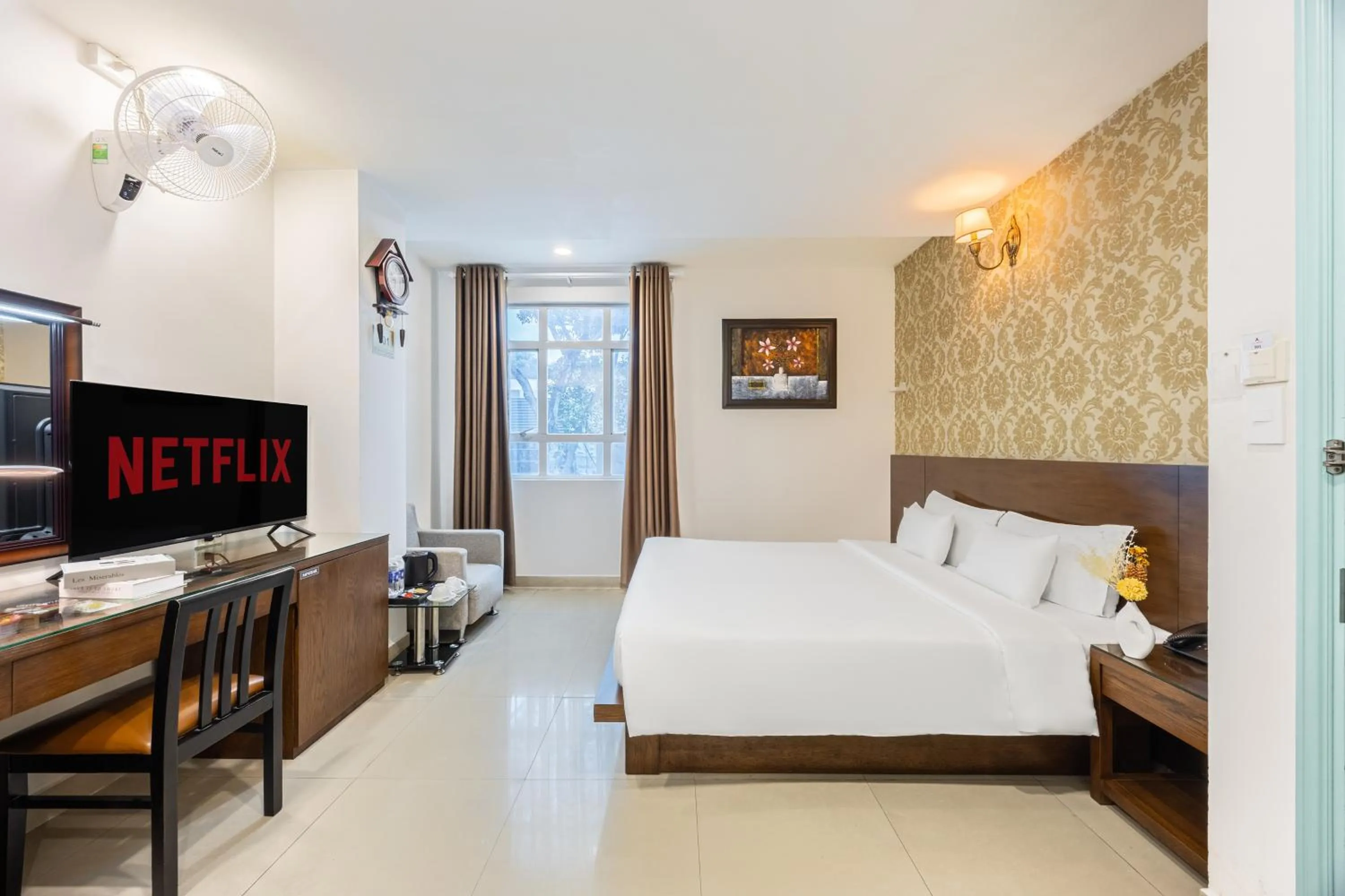 Deluxe Double Room in A25 Hotel - 29 Bùi Thị Xuân