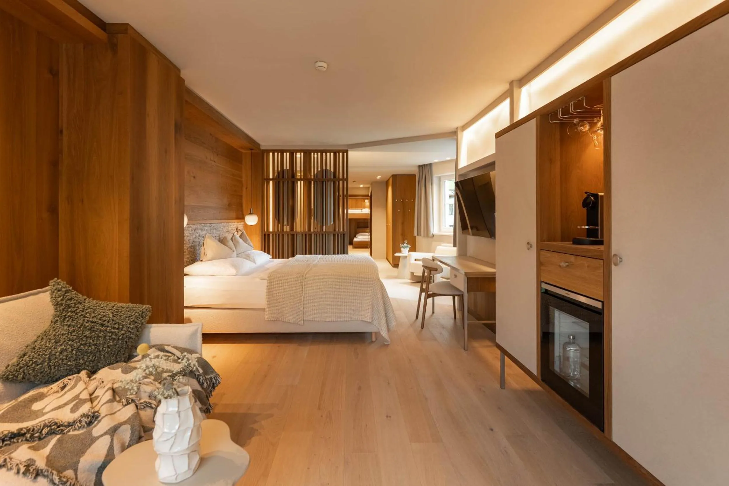 Family Suite with Balcony in Premium Activehotel Bergkönig