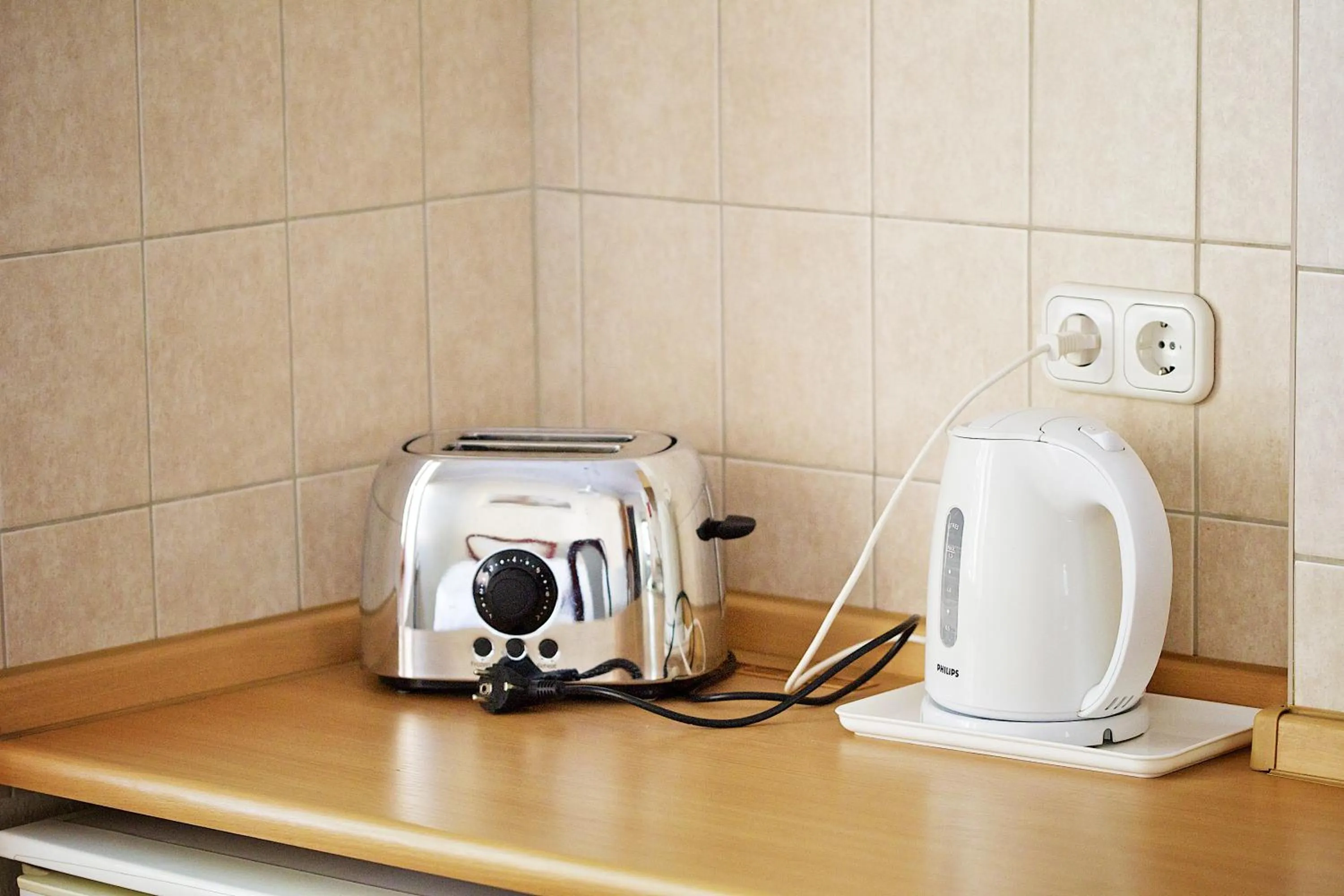 Apartment with Balcony in Gold Apartments