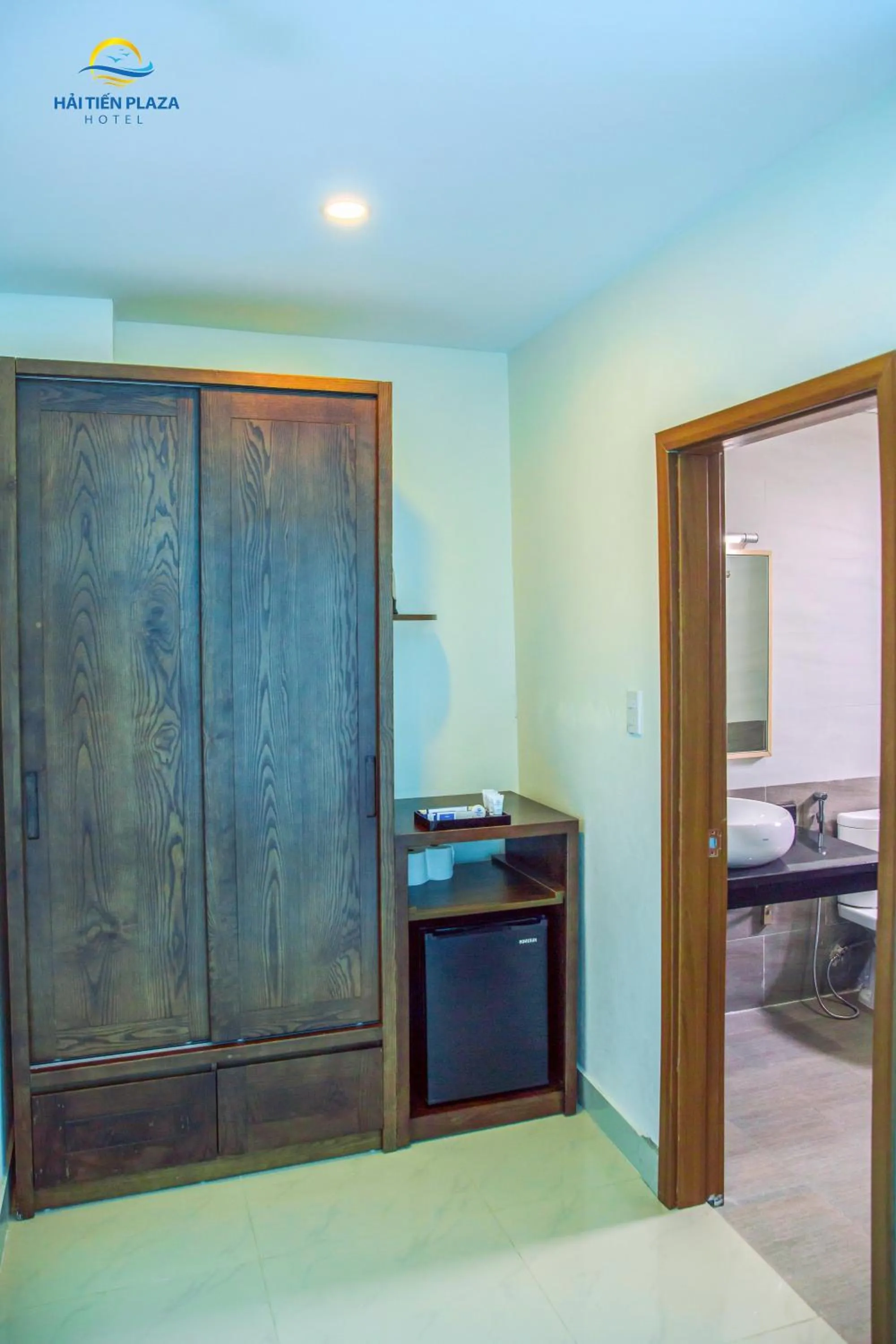 Twin Room with Sea View in Hai Tien Plaza Hotel